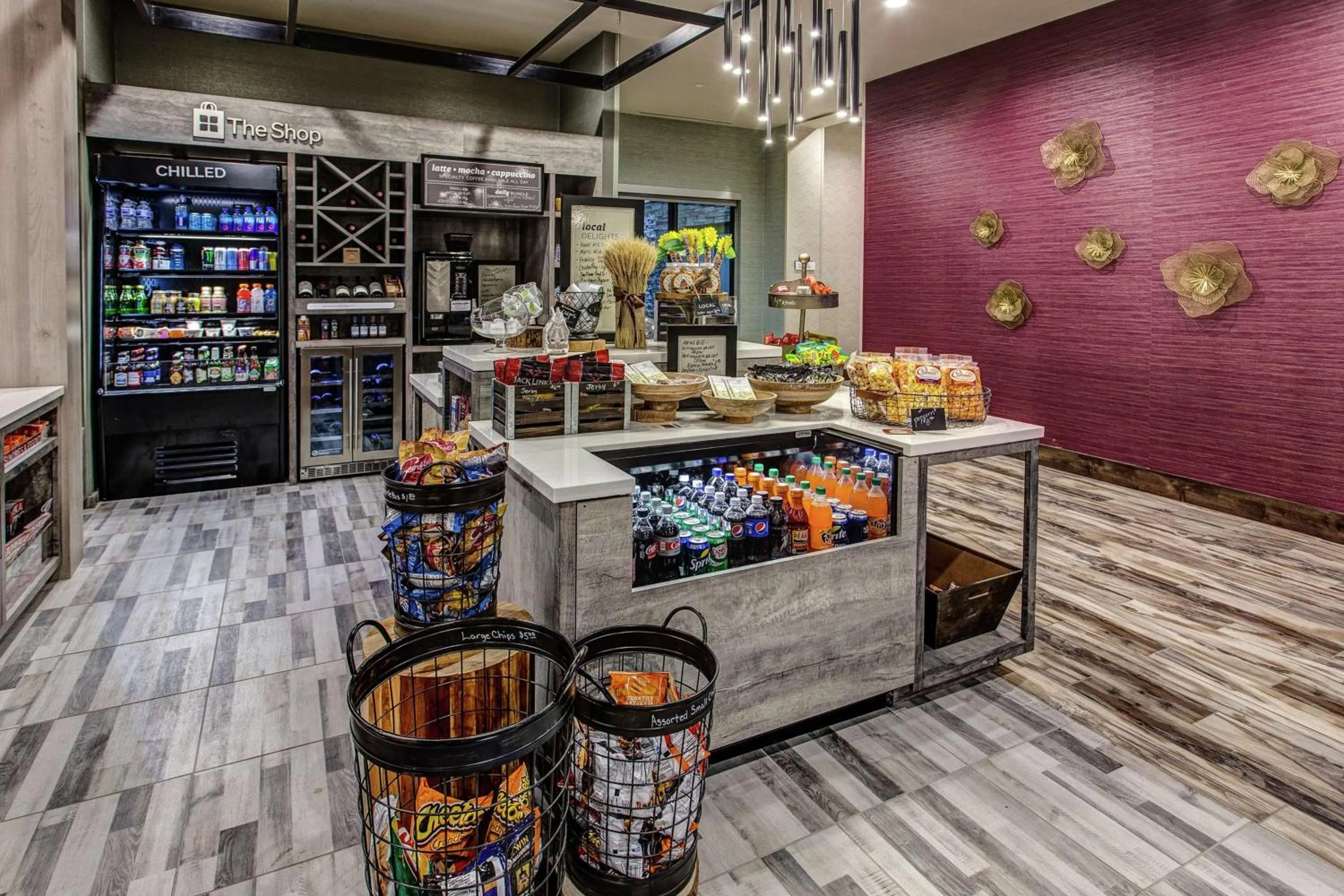 Restaurant/places to eat in Hilton Garden Inn Topeka