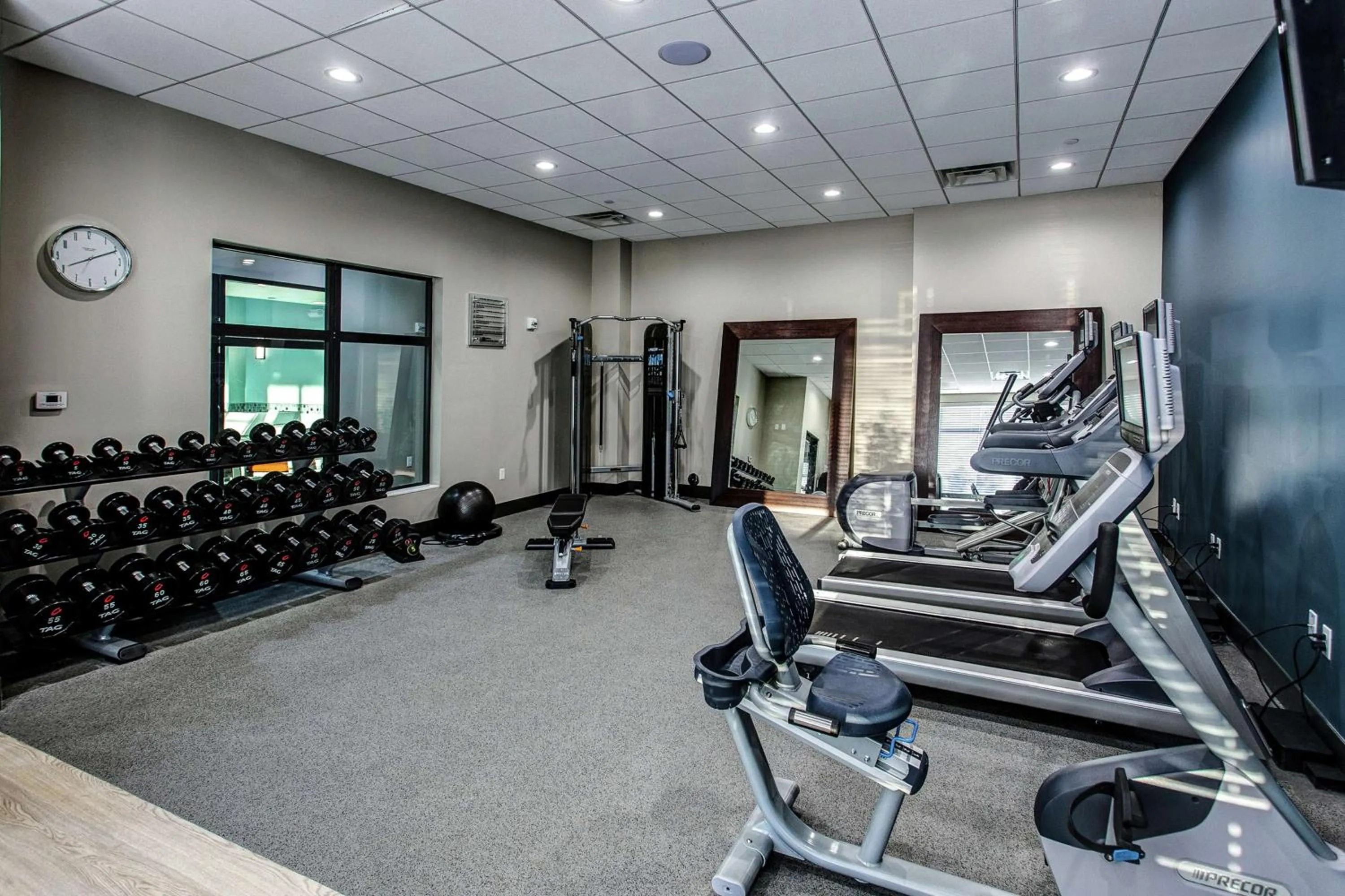 Fitness centre/facilities in Hilton Garden Inn Topeka