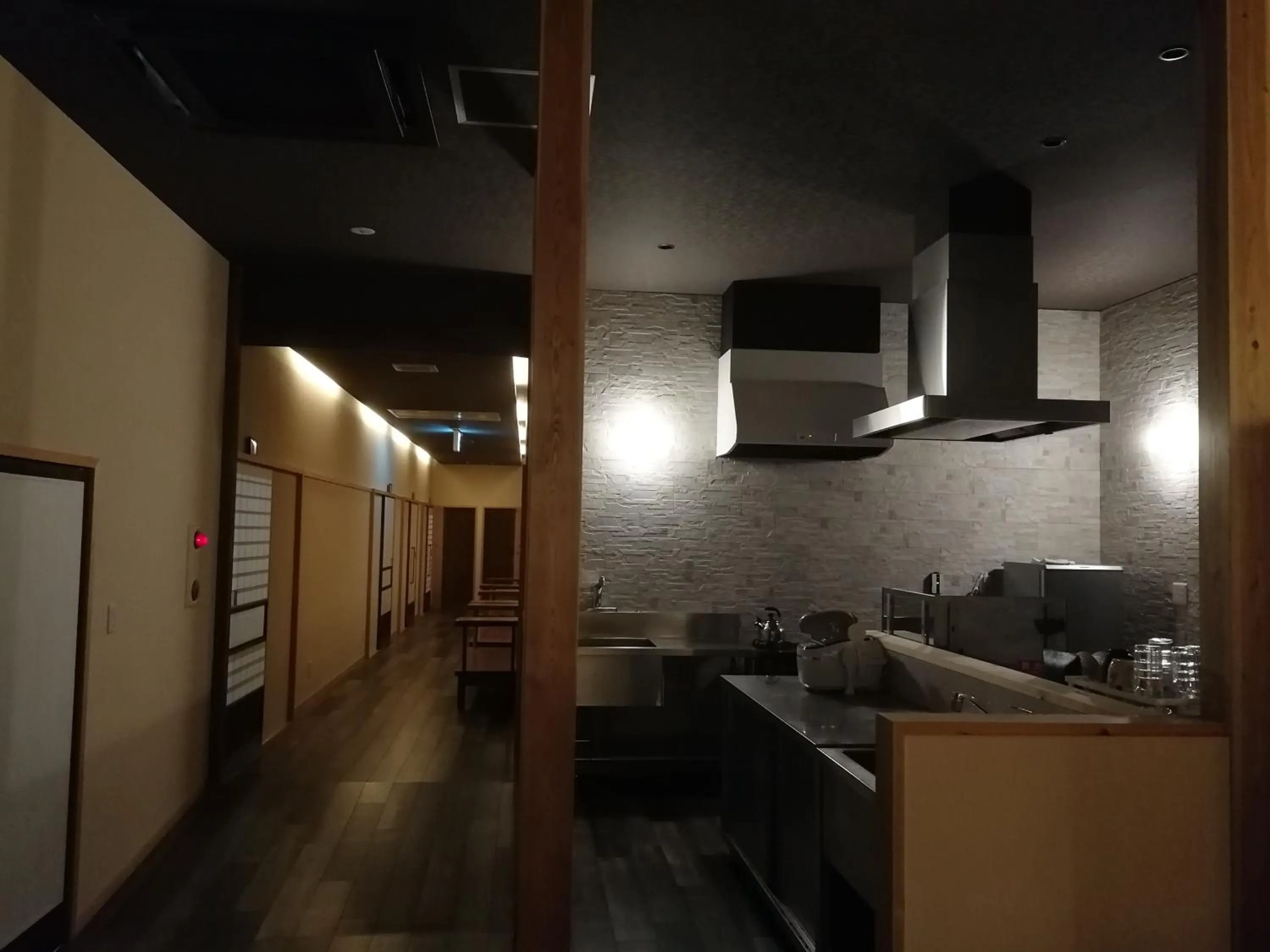 Communal kitchen in HOSTEL Co-EDO