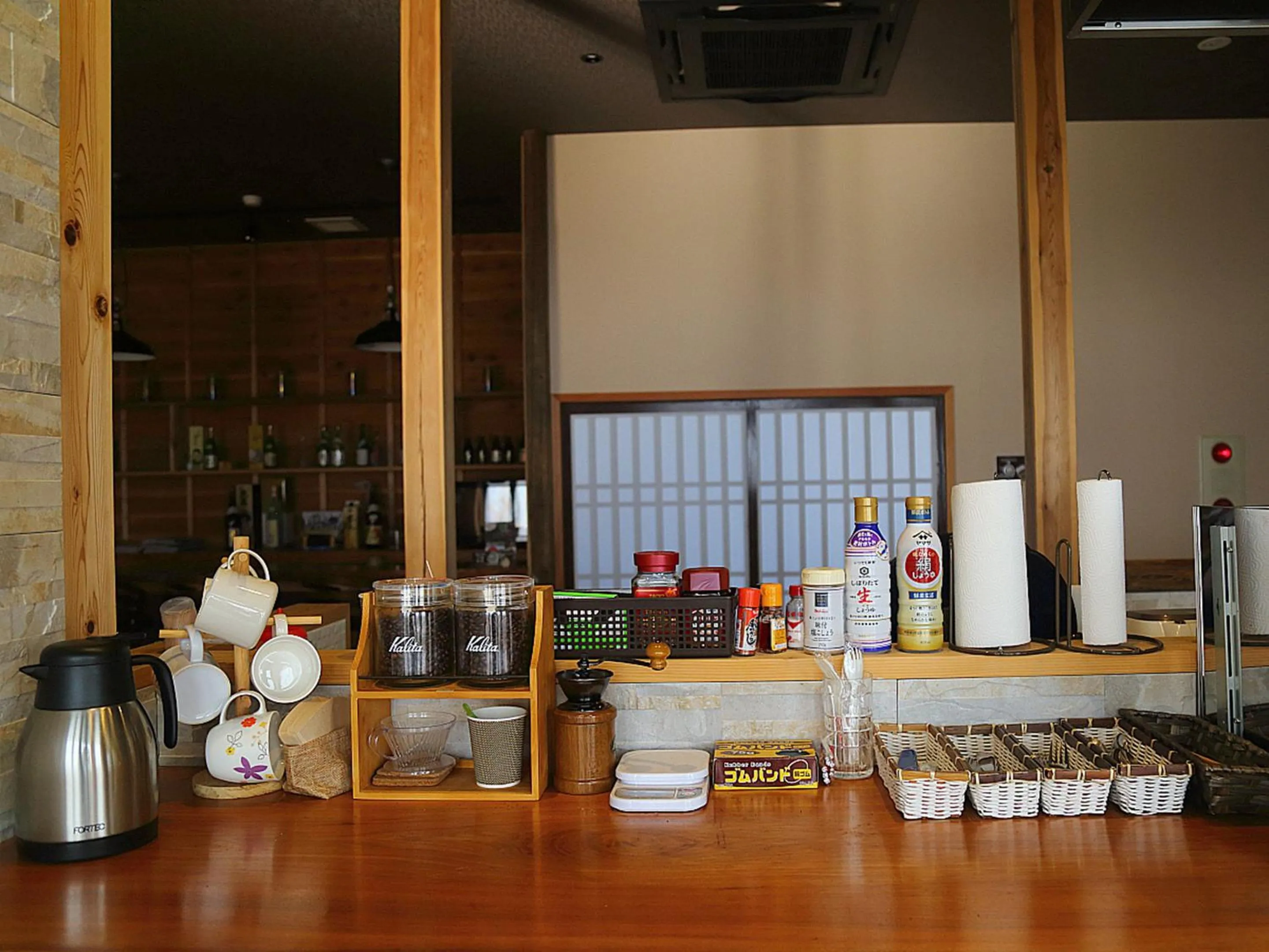 Communal kitchen in HOSTEL Co-EDO