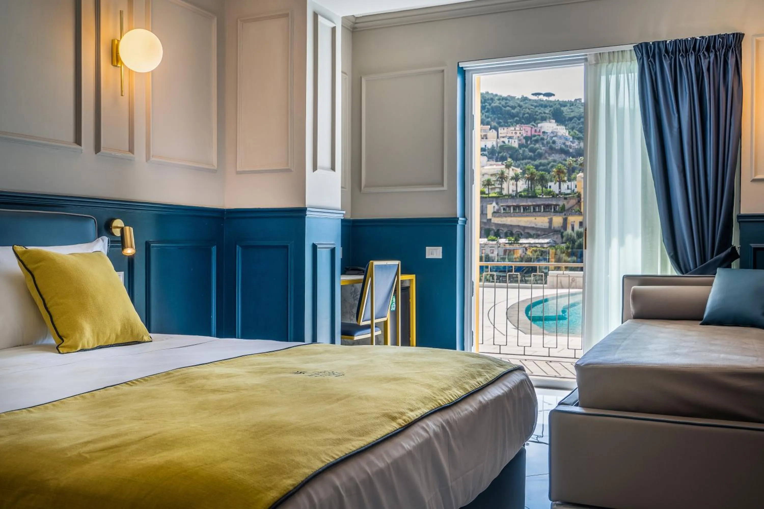 Bedroom, Bed in Hotel Mary