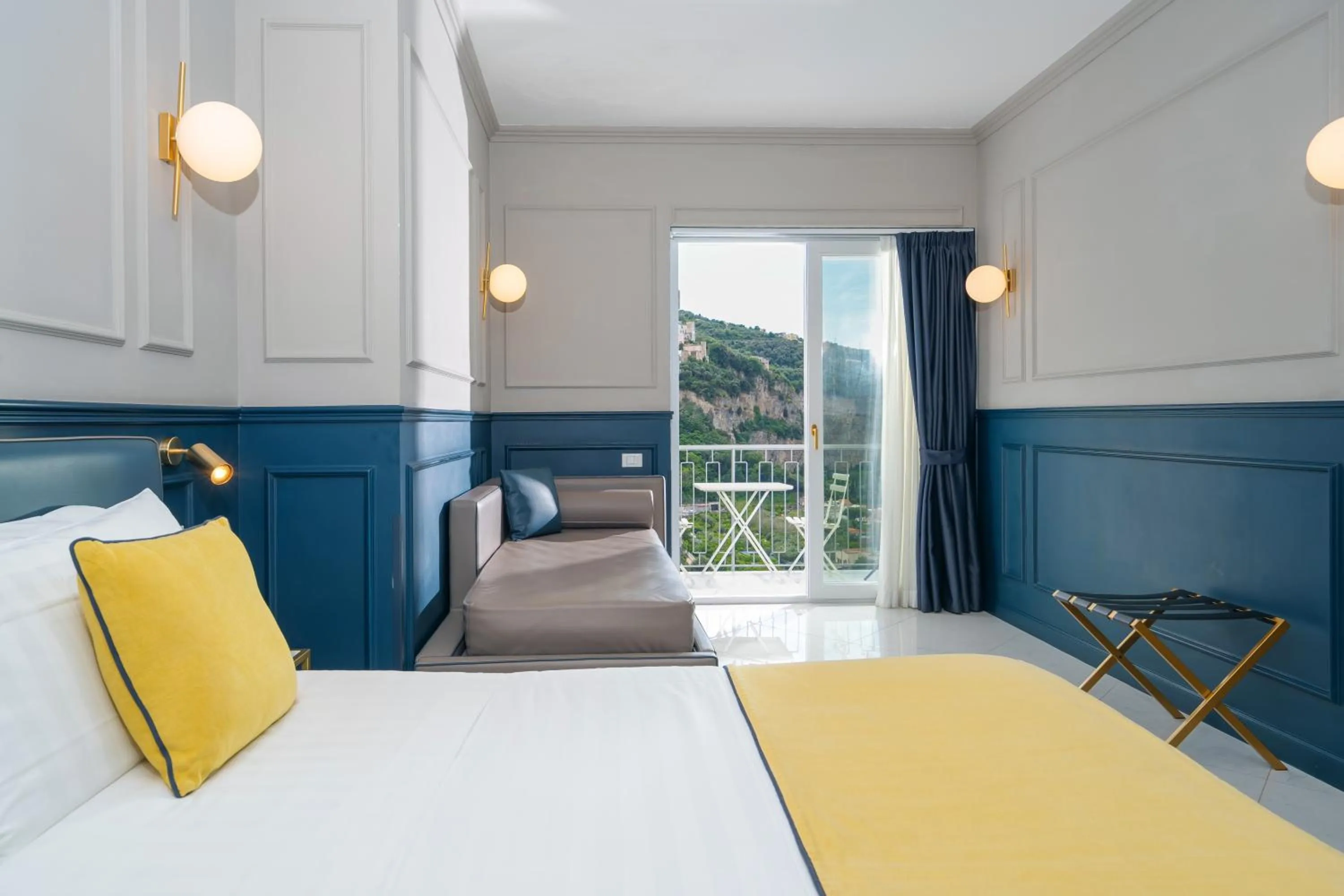 Bedroom, Bed in Hotel Mary