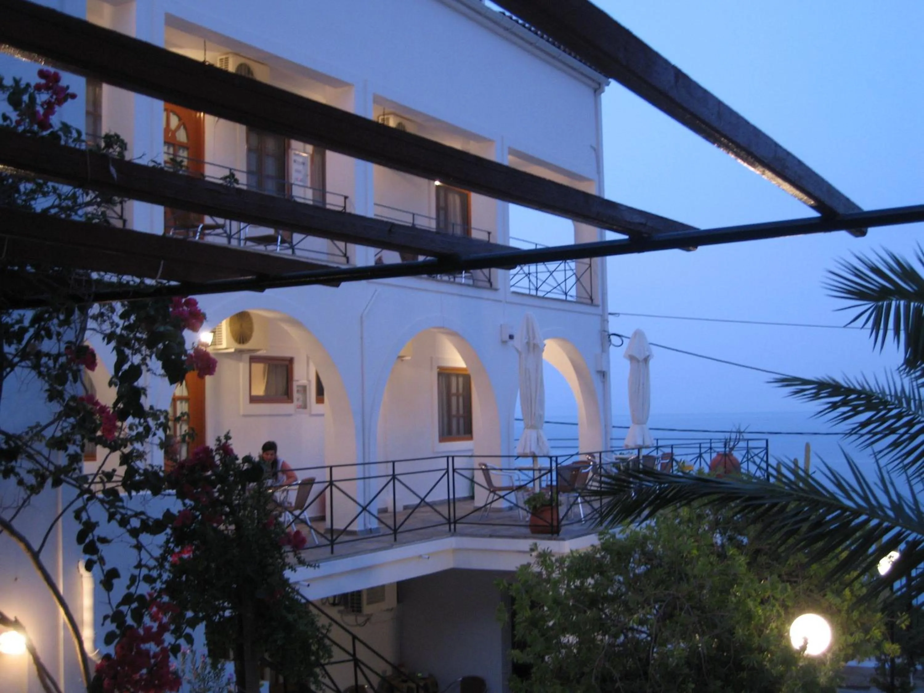 Garden in Travlos Studios