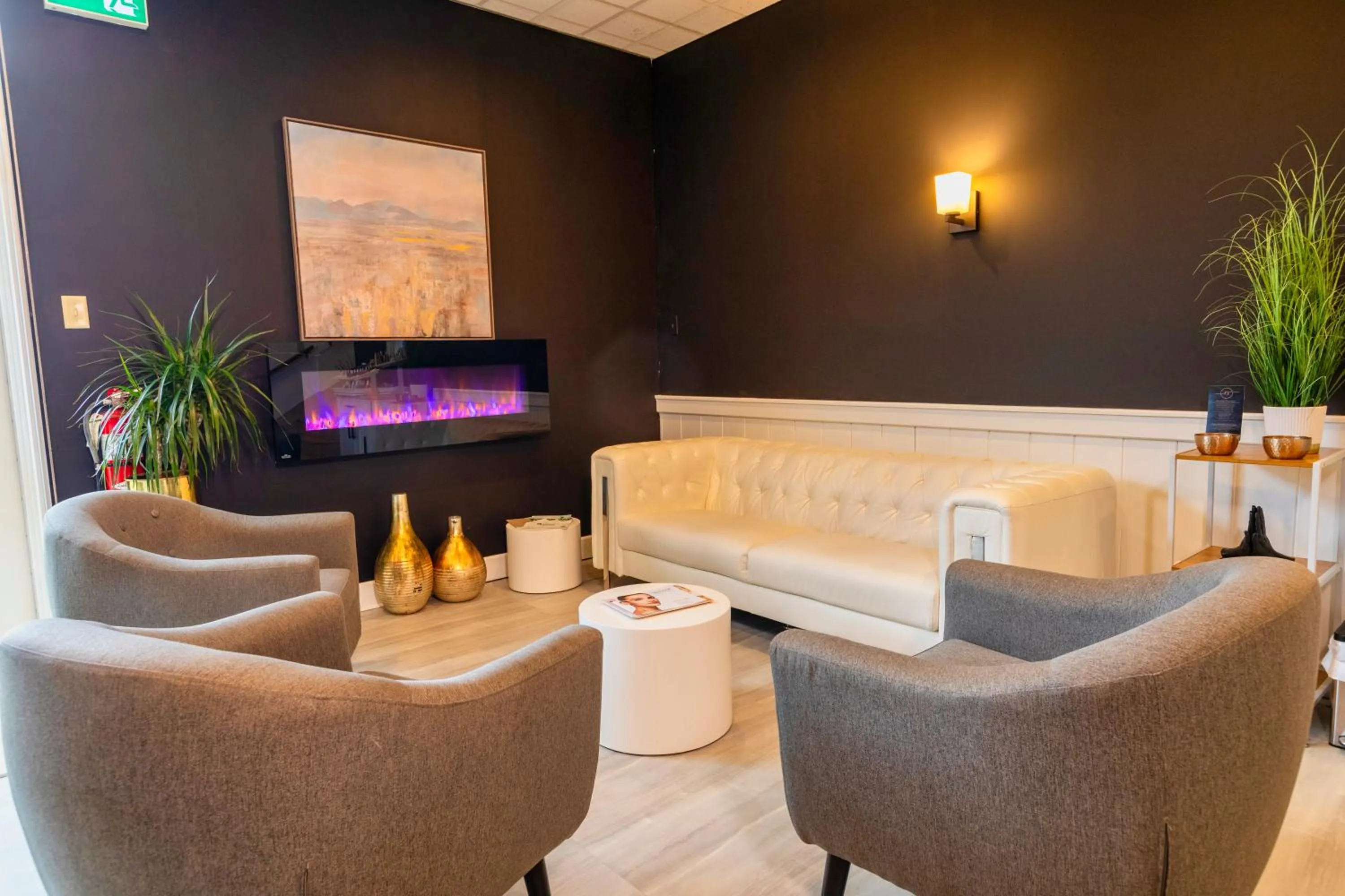 Spa and wellness centre/facilities in Old Orchard Inn