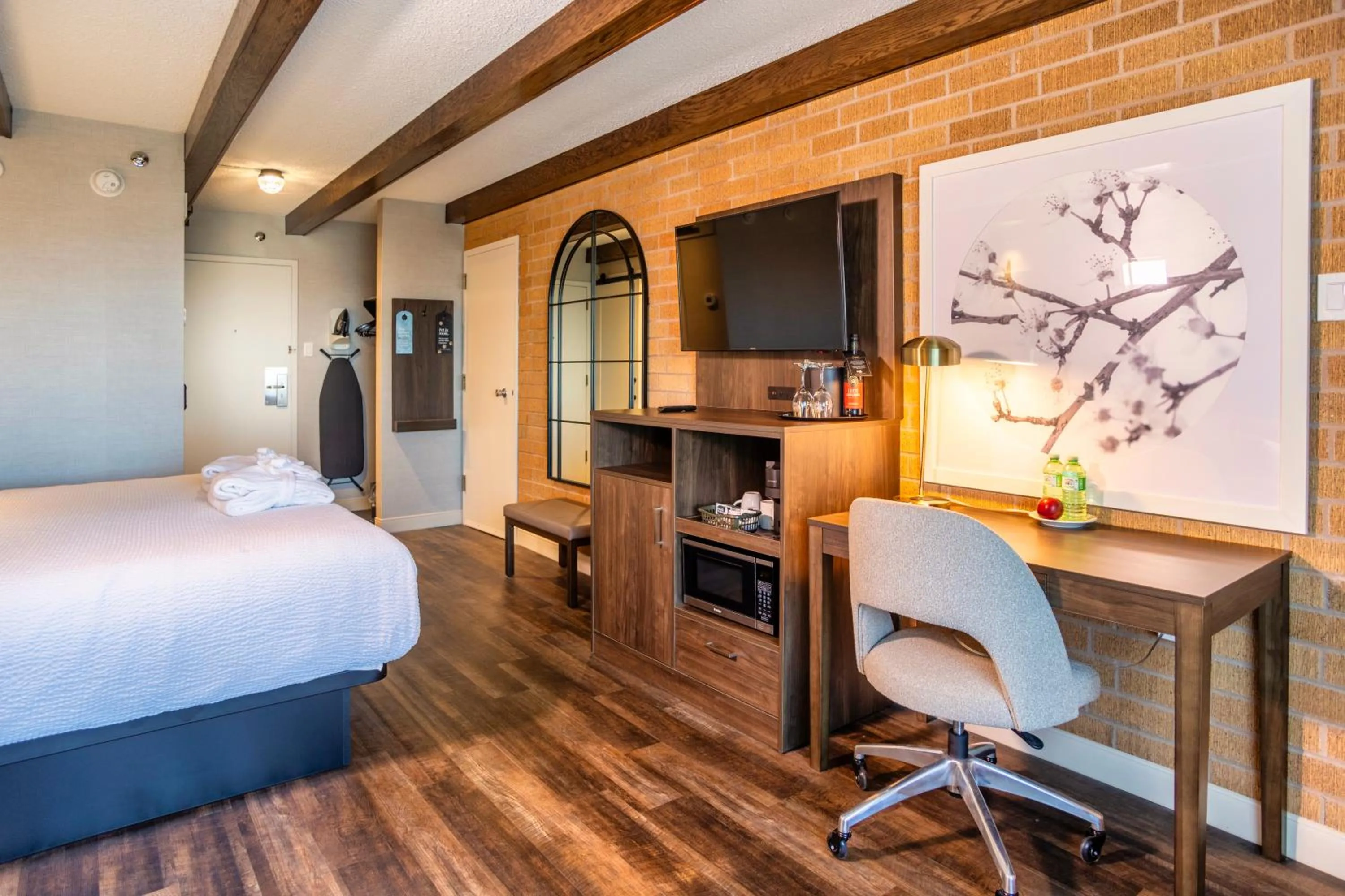 TV and multimedia, Bed in Old Orchard Inn