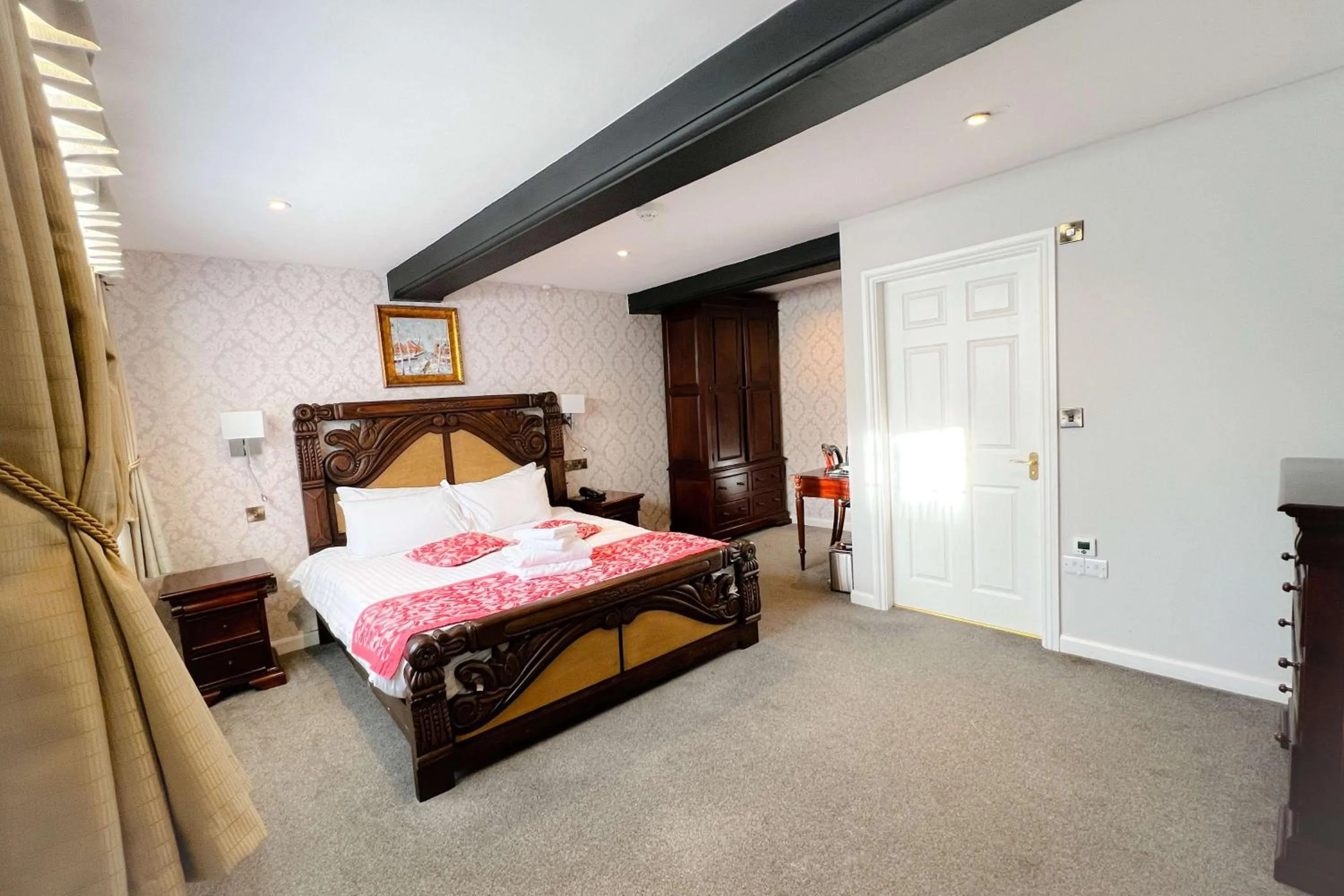 Bedroom, Bed in Castle Bromwich Hall Hotel, BW Signature Collection by Best Western