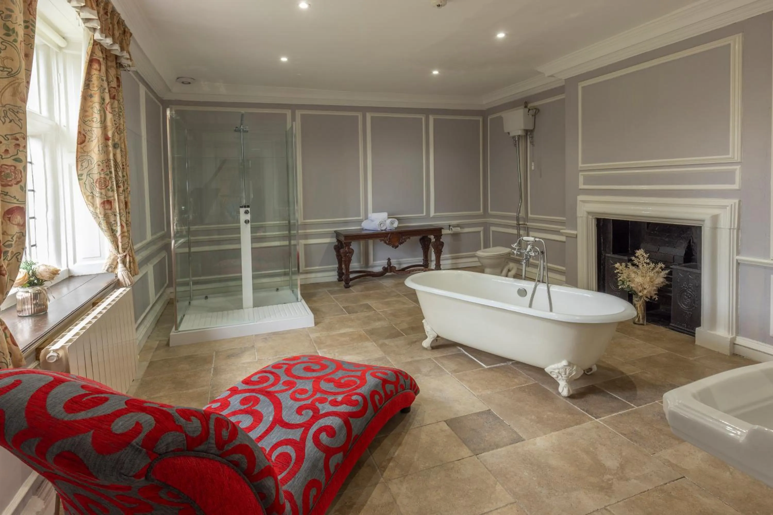 Bathroom in Castle Bromwich Hall Hotel, BW Signature Collection by Best Western