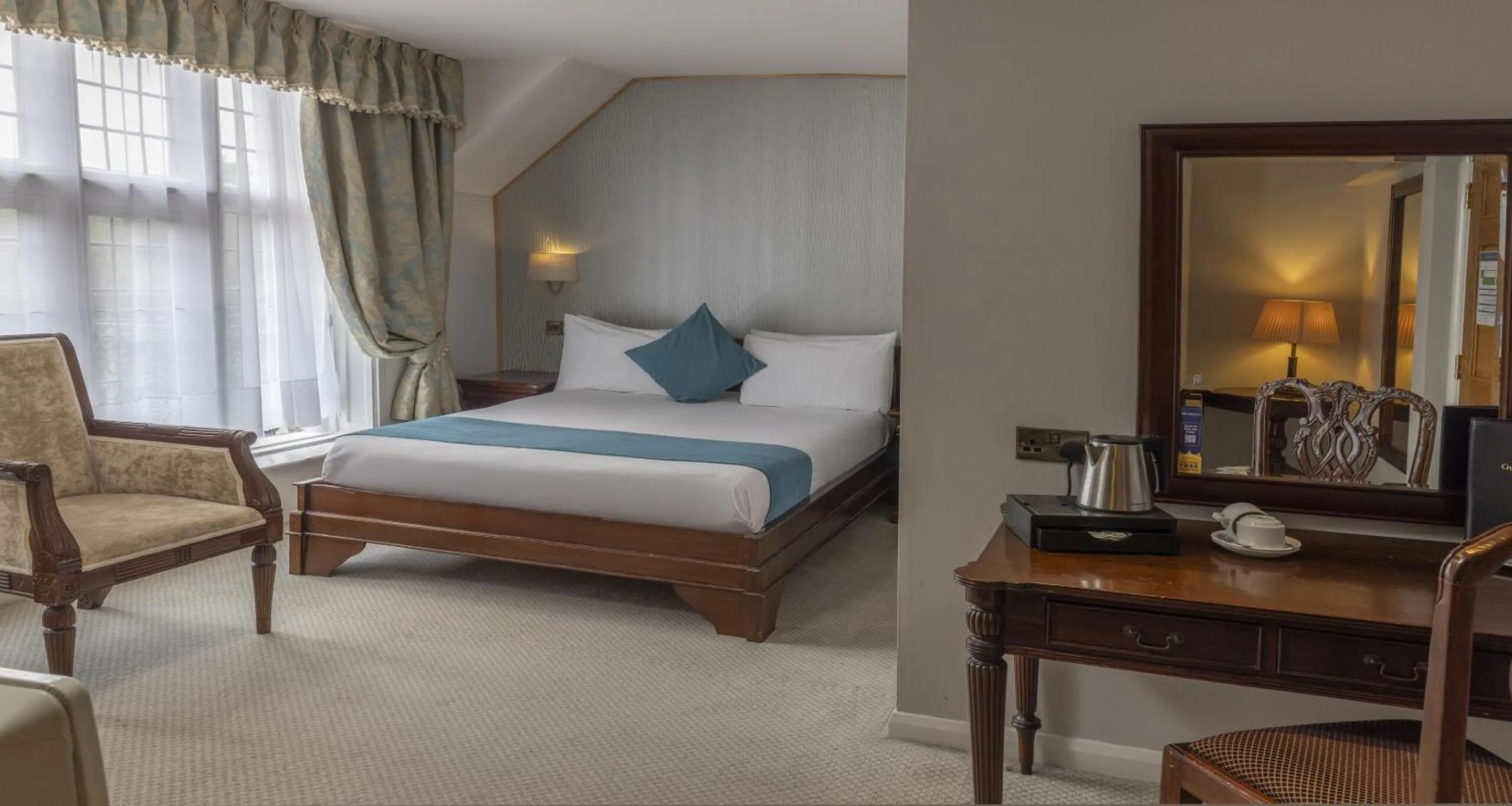 Bedroom, Bed in Castle Bromwich Hall Hotel, BW Signature Collection by Best Western
