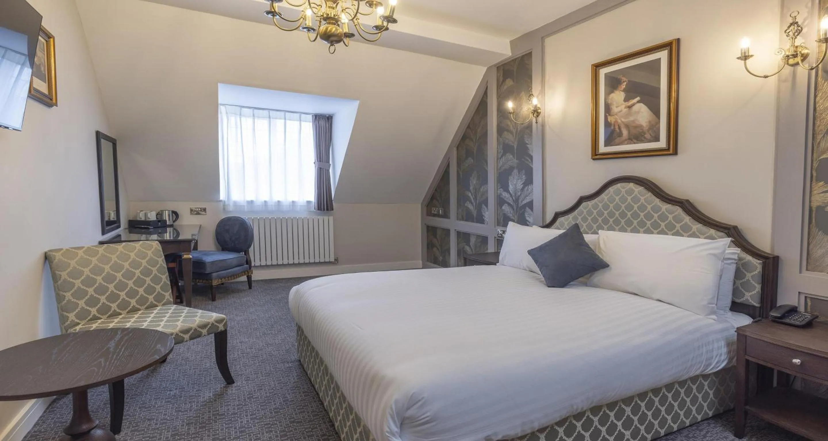 Bedroom, Bed in Castle Bromwich Hall Hotel, BW Signature Collection by Best Western
