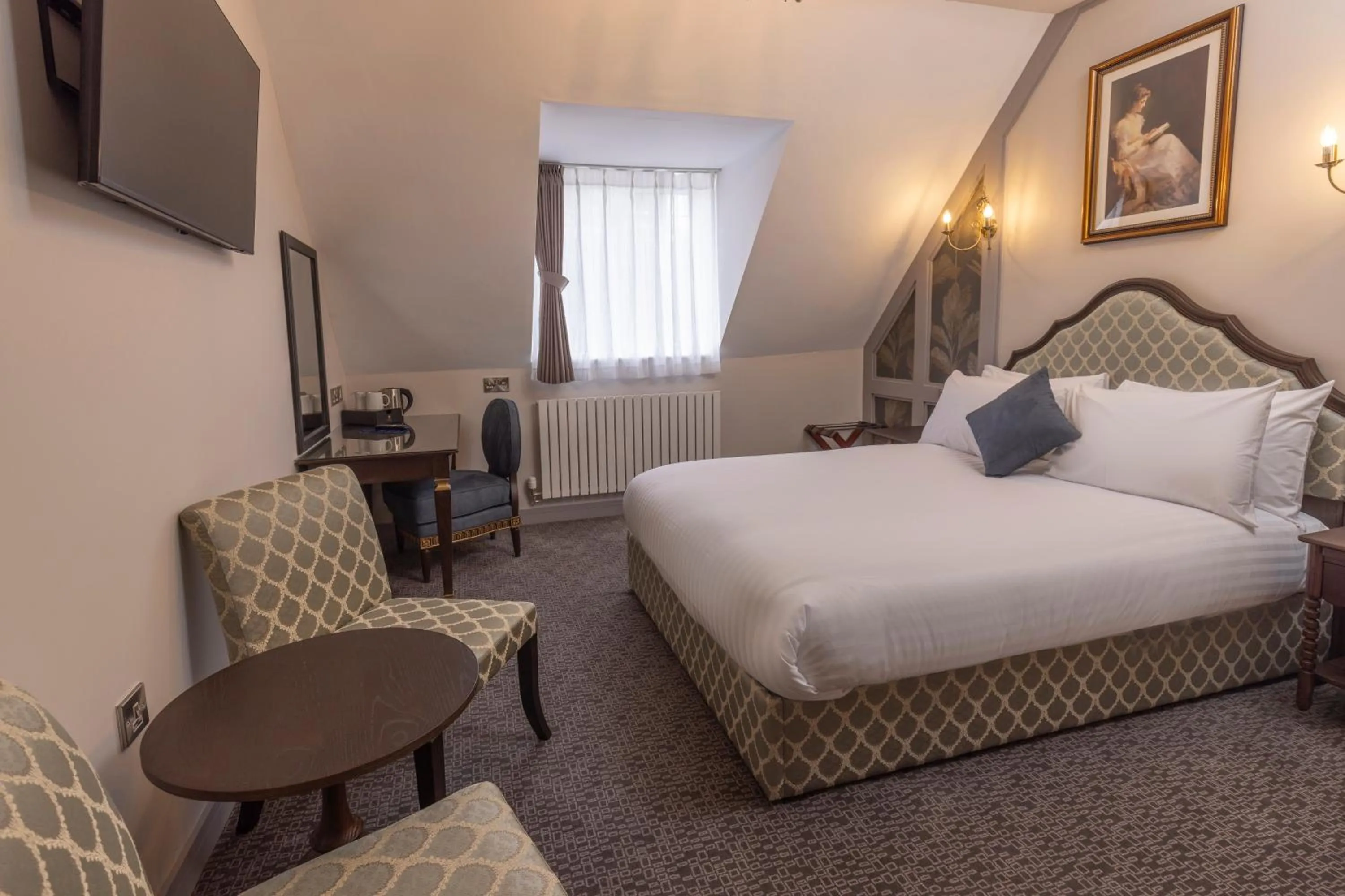 Bedroom, Bed in Castle Bromwich Hall Hotel, BW Signature Collection by Best Western