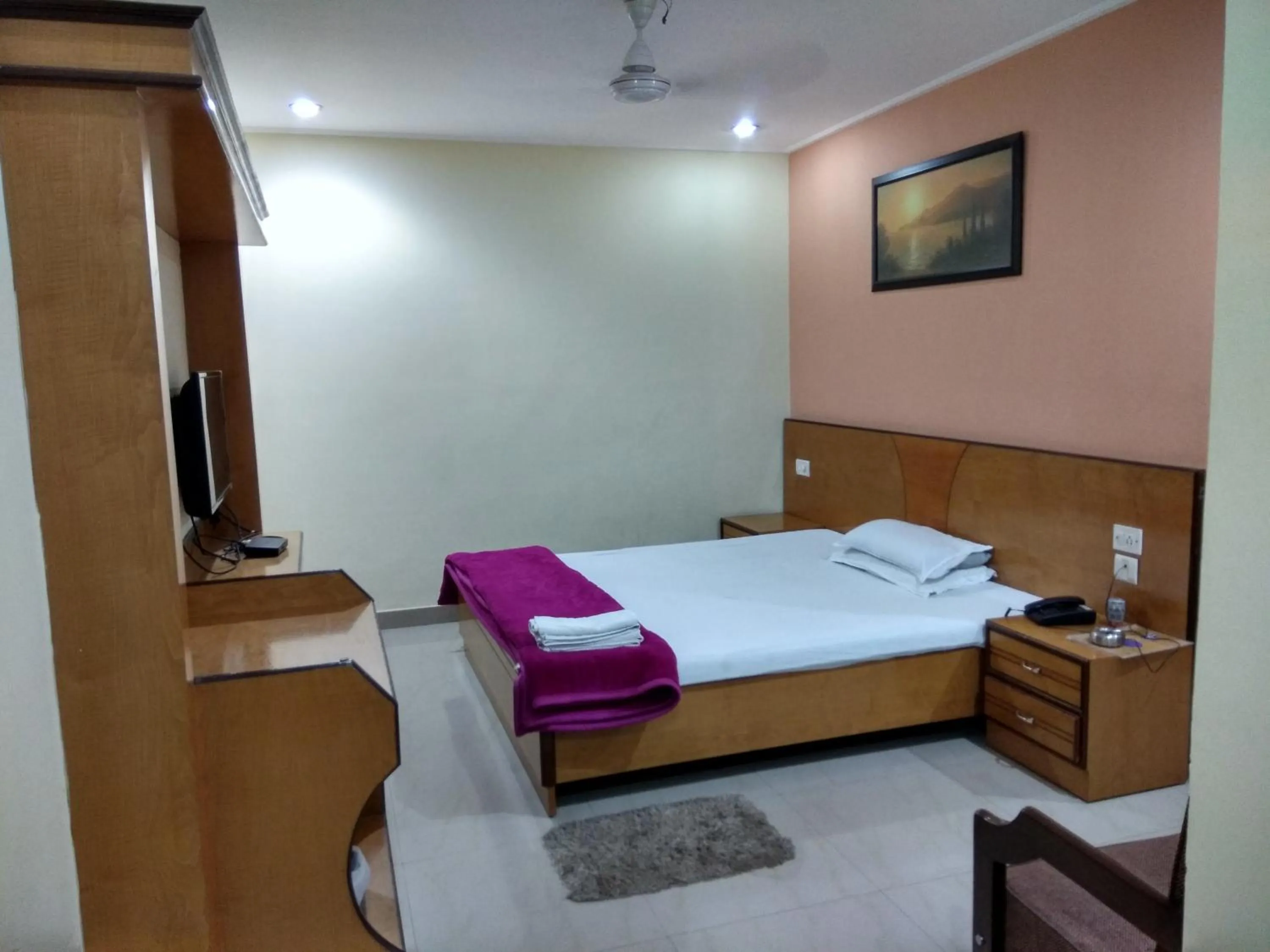 Bed in Hotel Raj Palace