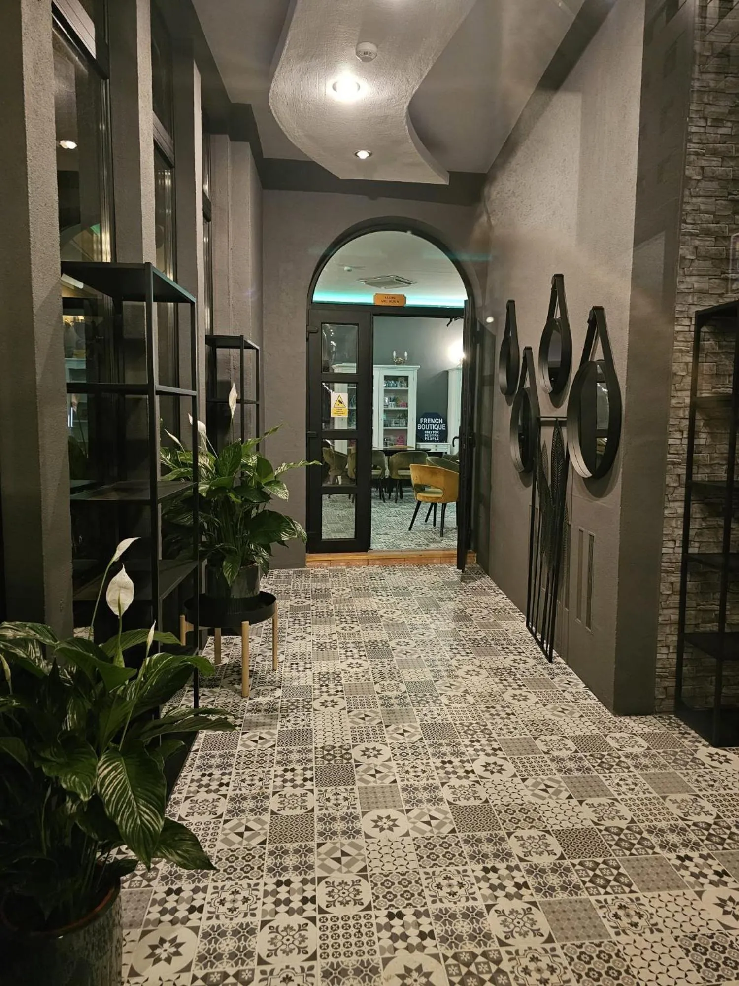 Property building in Hotel Apollonia