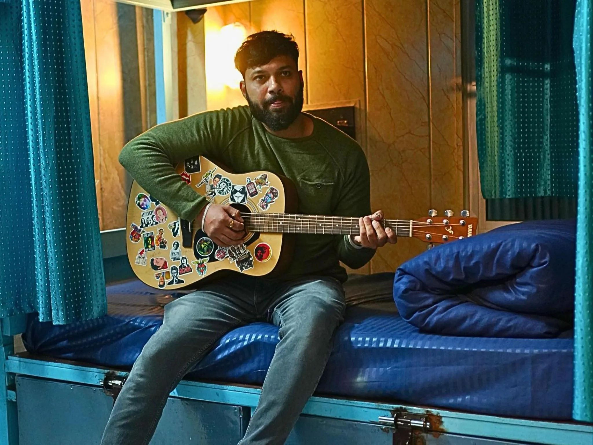 People in Skyard Hostel Rishikesh Laxman Jhula