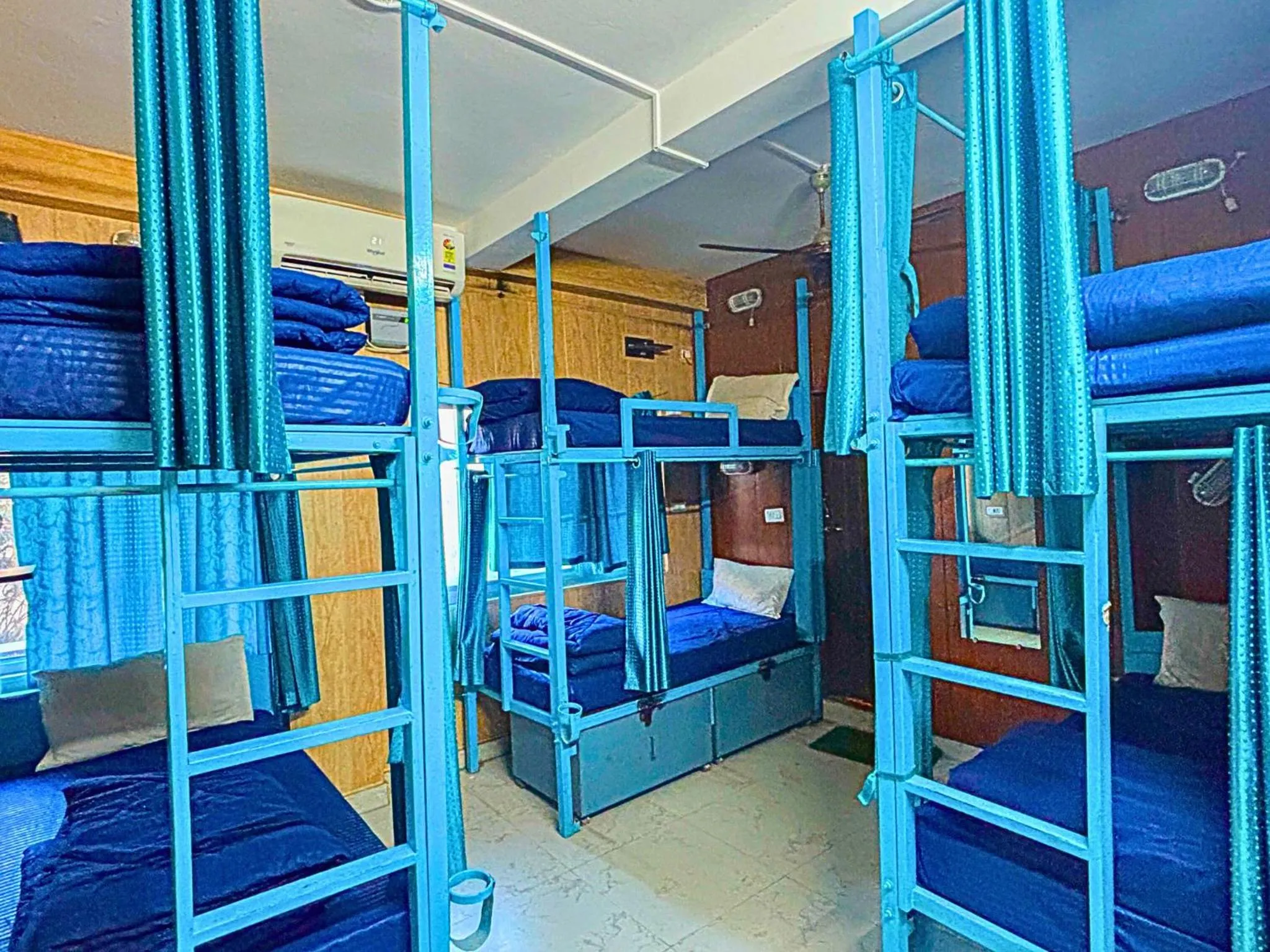 Bed in Skyard Hostel Rishikesh Laxman Jhula