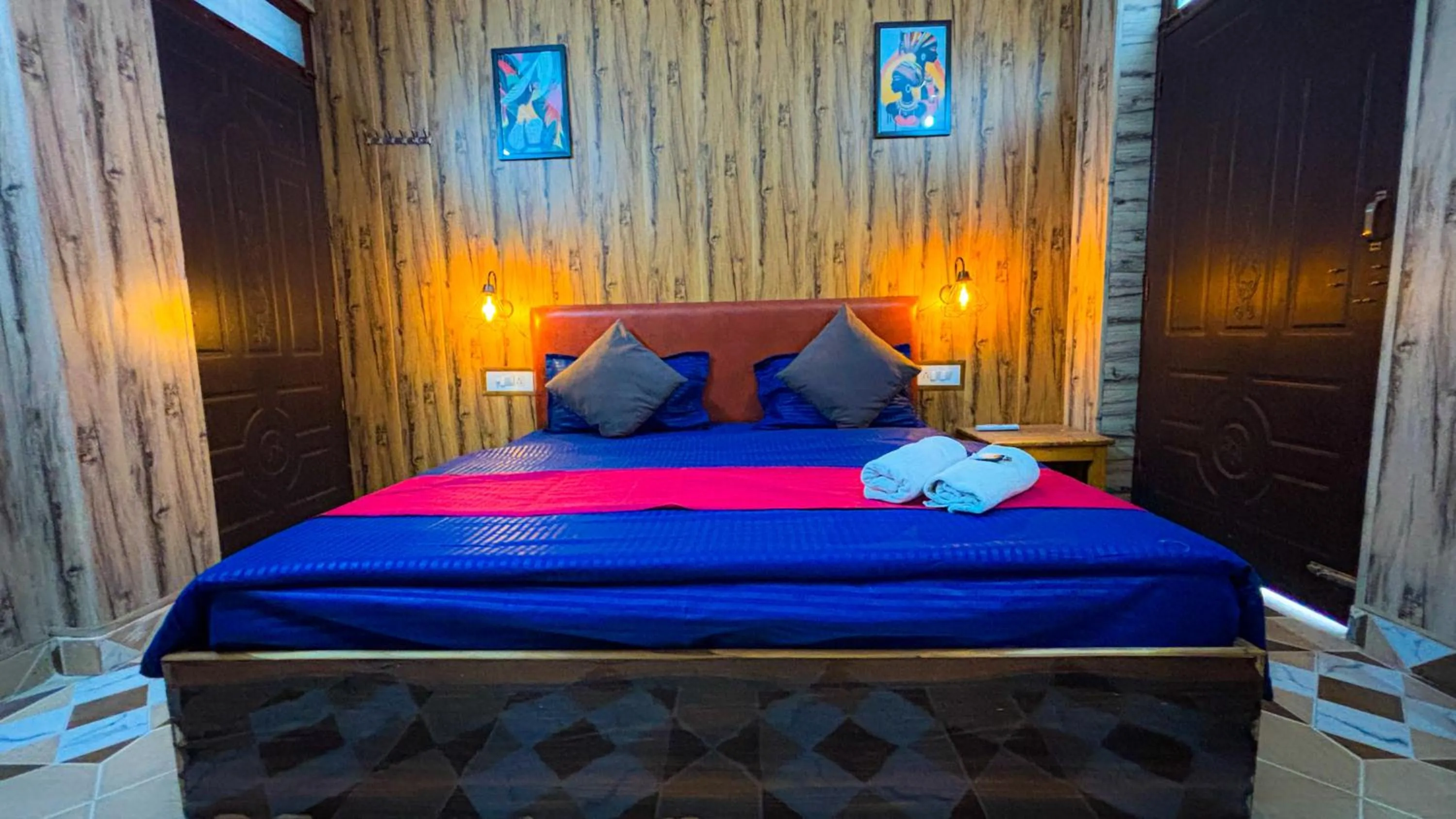 Bed in Skyard Hostel Rishikesh Laxman Jhula