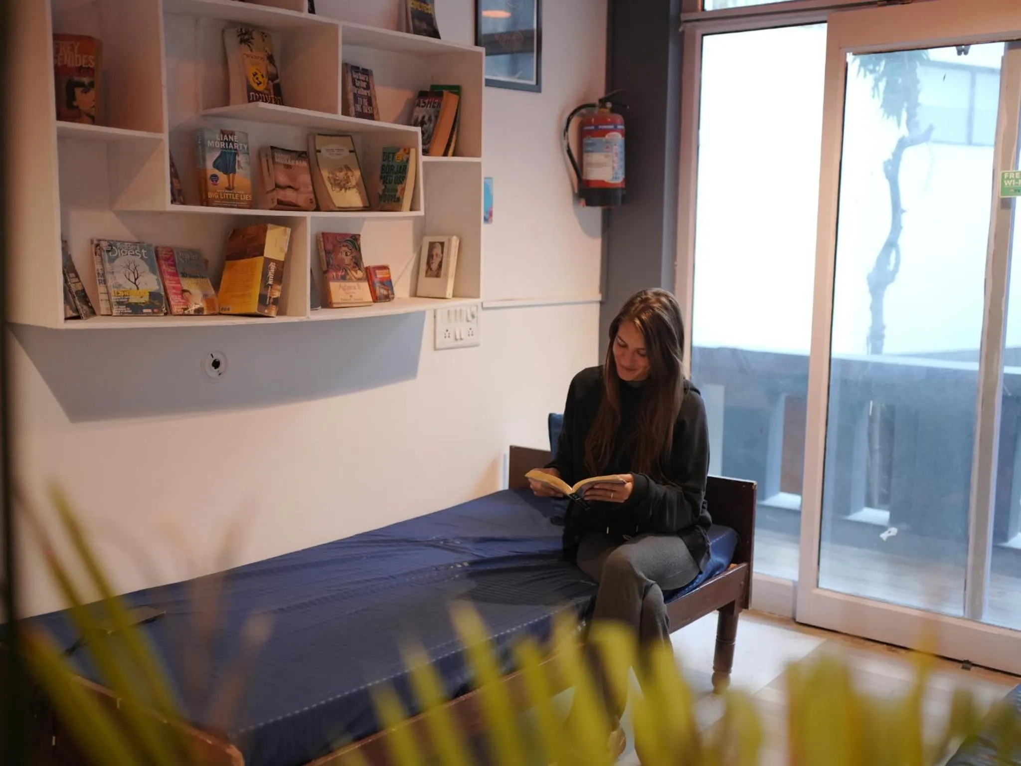 Library in Skyard Hostel Rishikesh Laxman Jhula