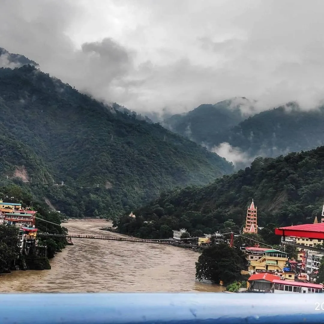 Nearby landmark in Skyard Hostel Rishikesh Laxman Jhula