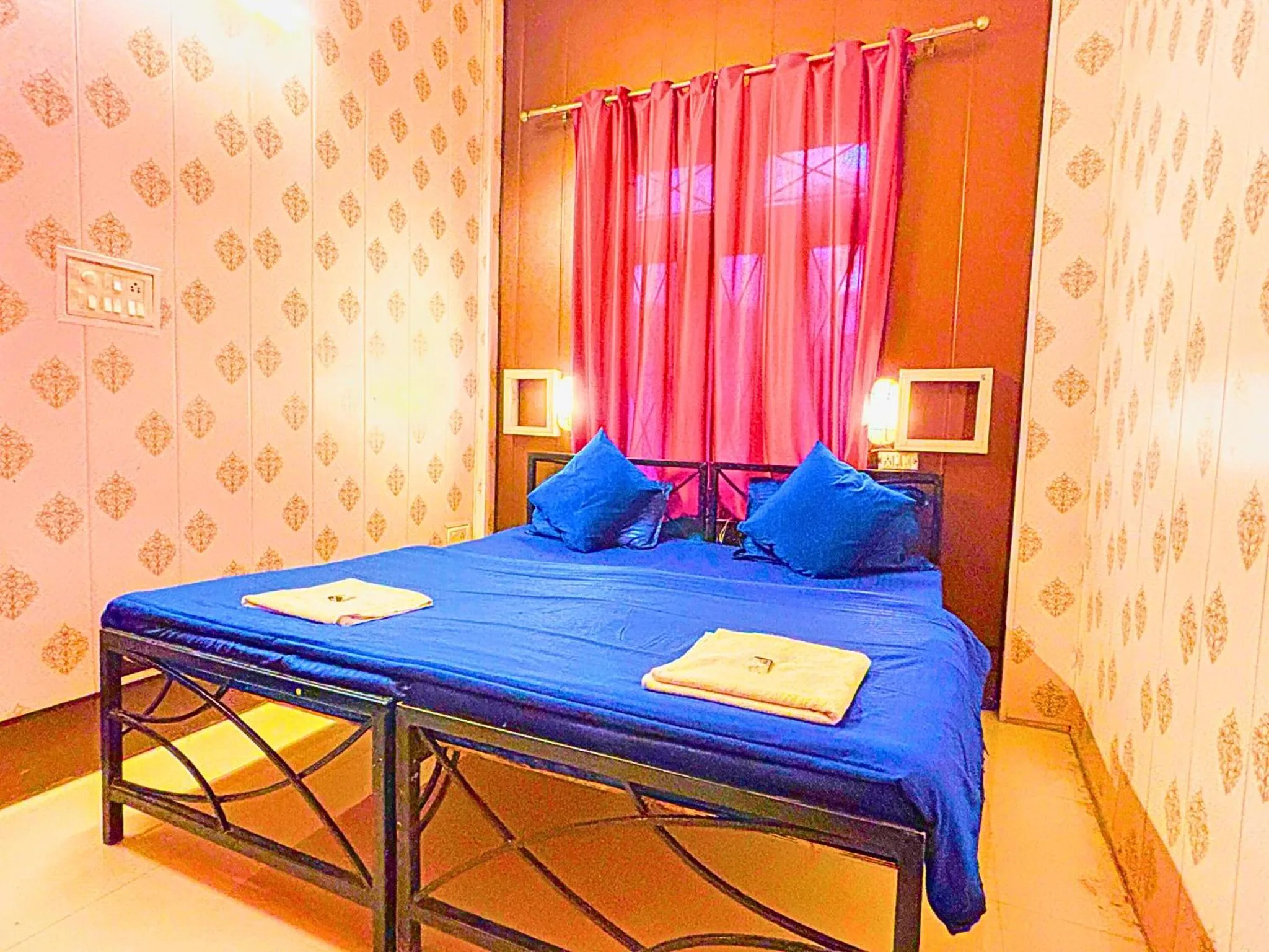 Bed in Skyard Hostel Rishikesh Laxman Jhula