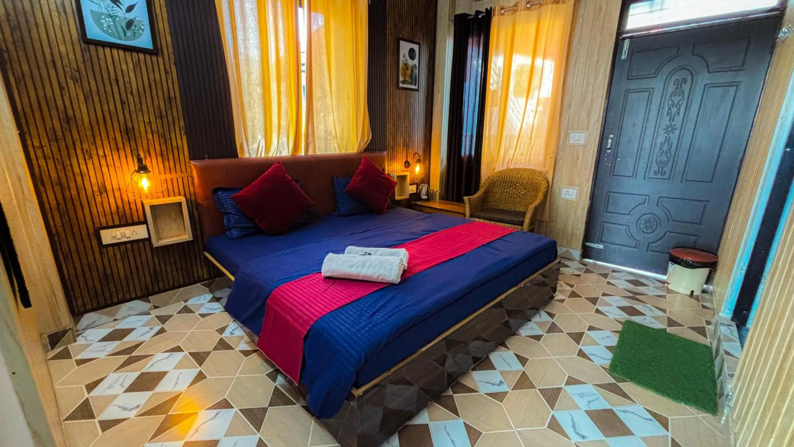 Bed in Skyard Hostel Rishikesh Laxman Jhula