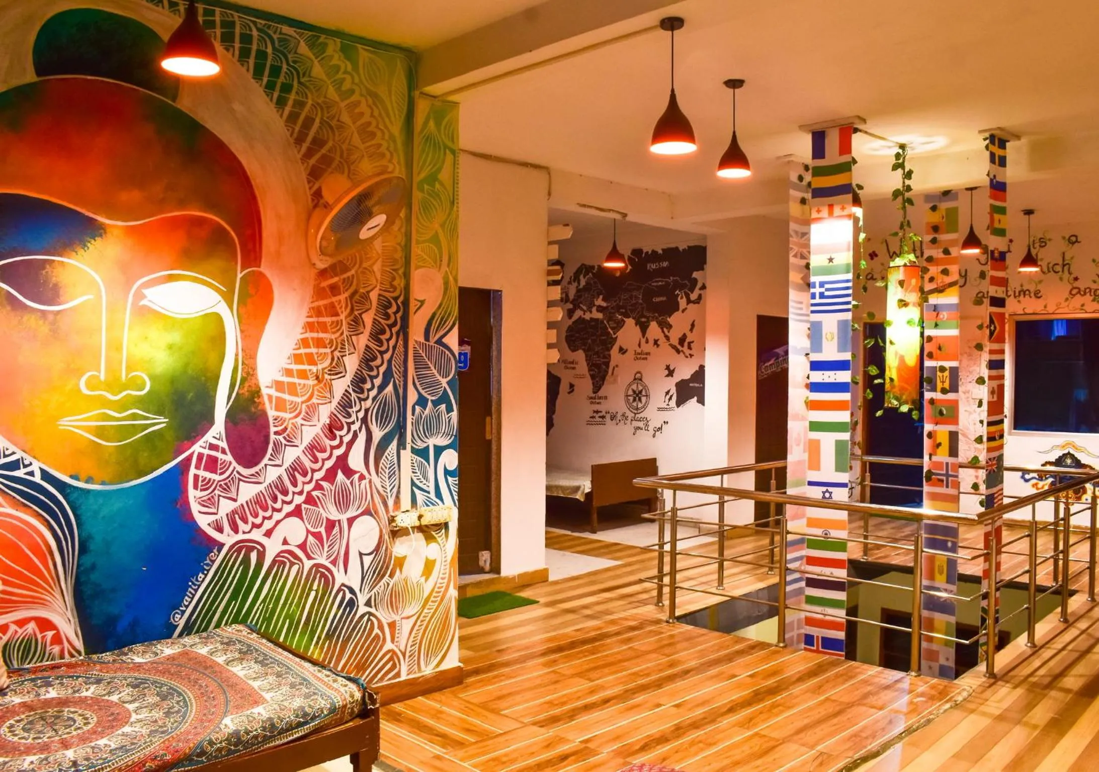 Communal lounge/ TV room in Skyard Hostel Rishikesh Laxman Jhula