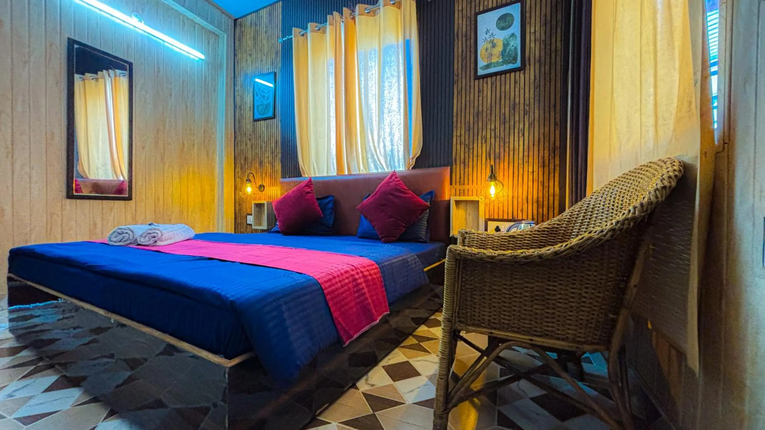 Bed in Skyard Hostel Rishikesh Laxman Jhula