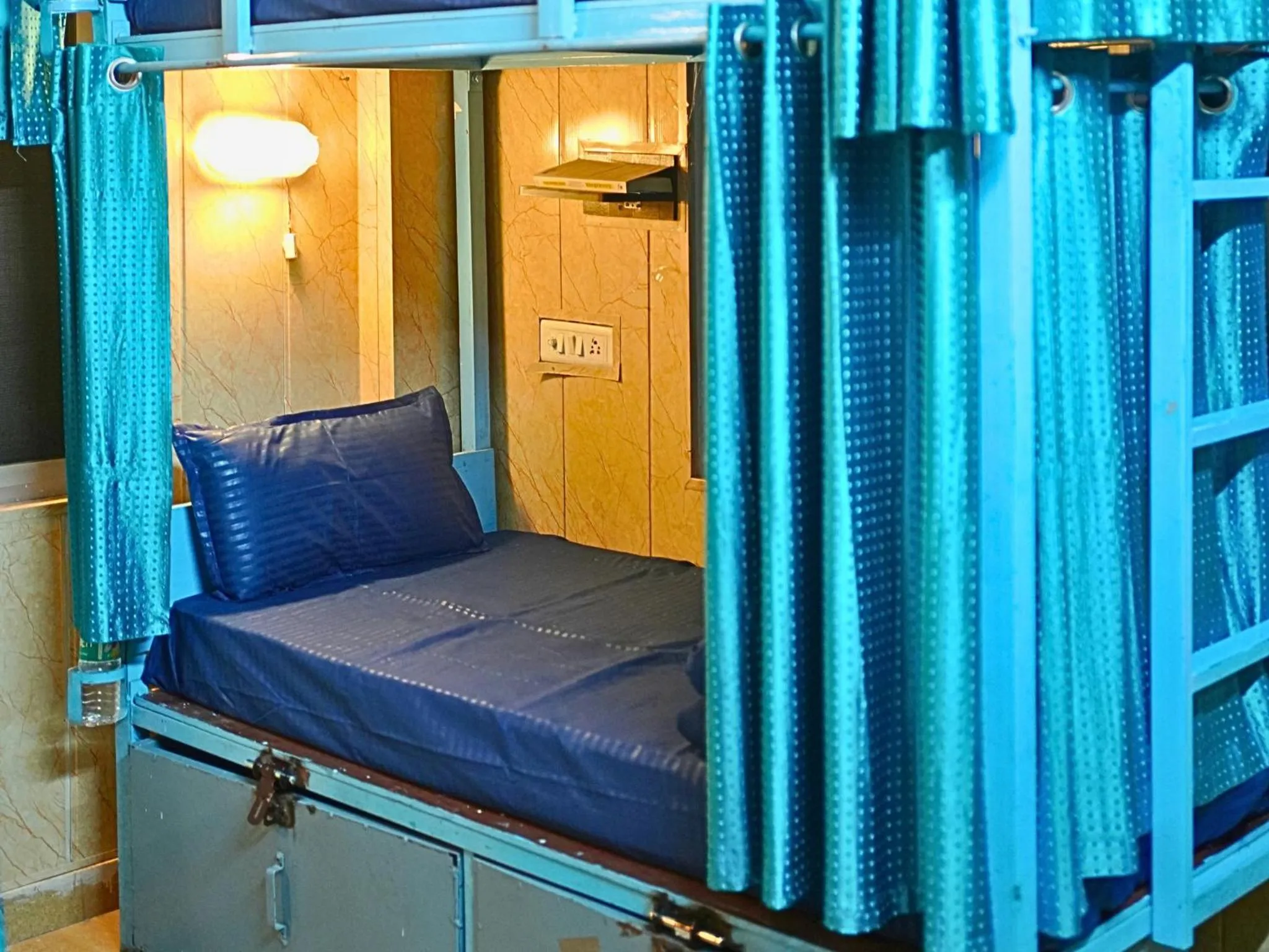 Bed in Skyard Hostel Rishikesh Laxman Jhula