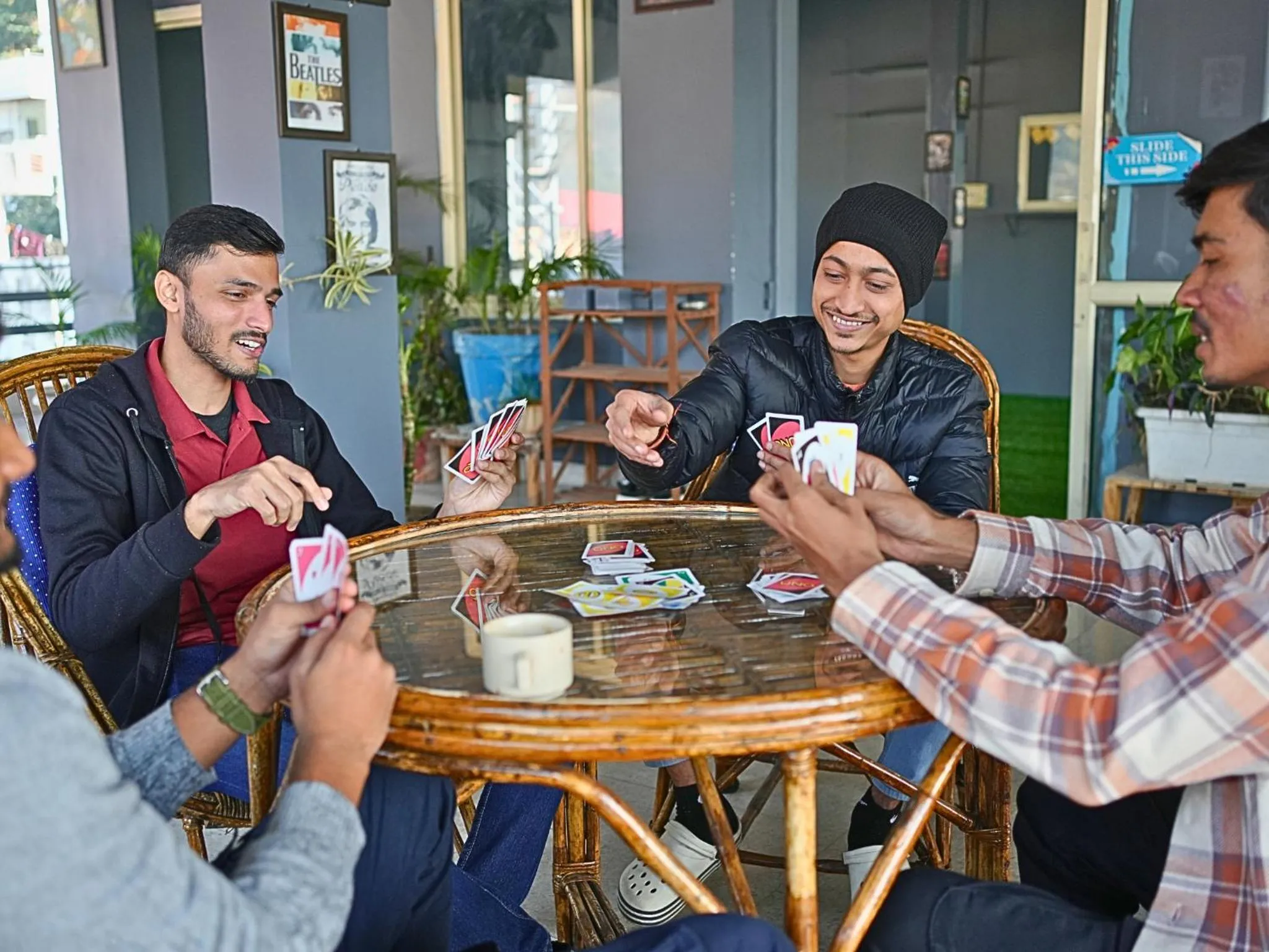 Restaurant/places to eat in Skyard Hostel Rishikesh Laxman Jhula