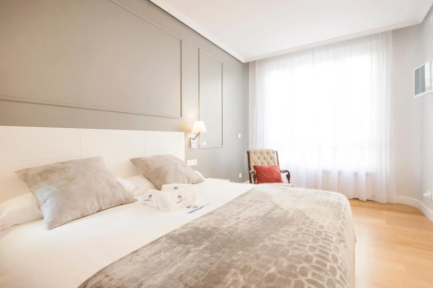 Bed in Gerezi - Basque Stay