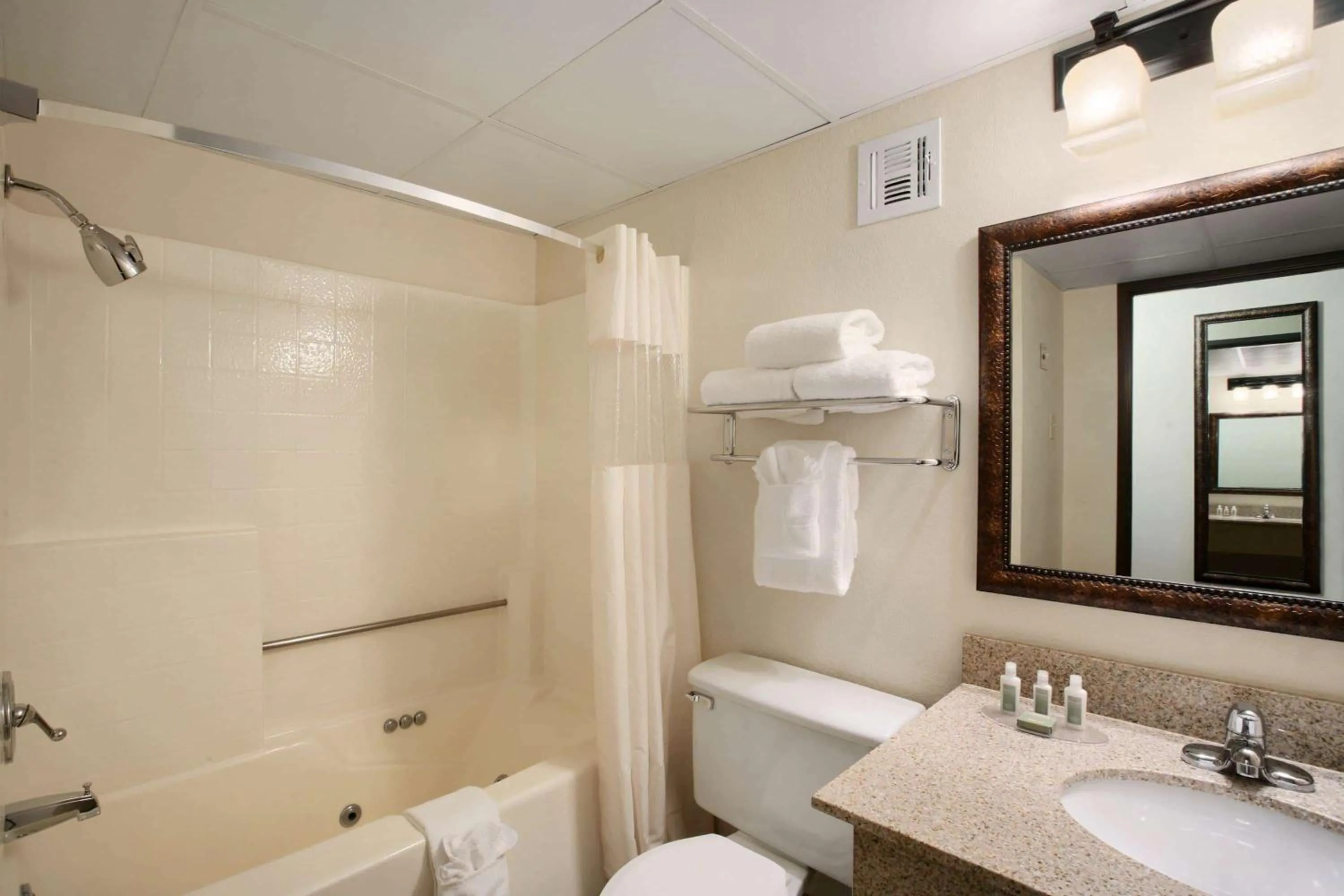 Bathroom in Baymont by Wyndham Branson - On the Strip