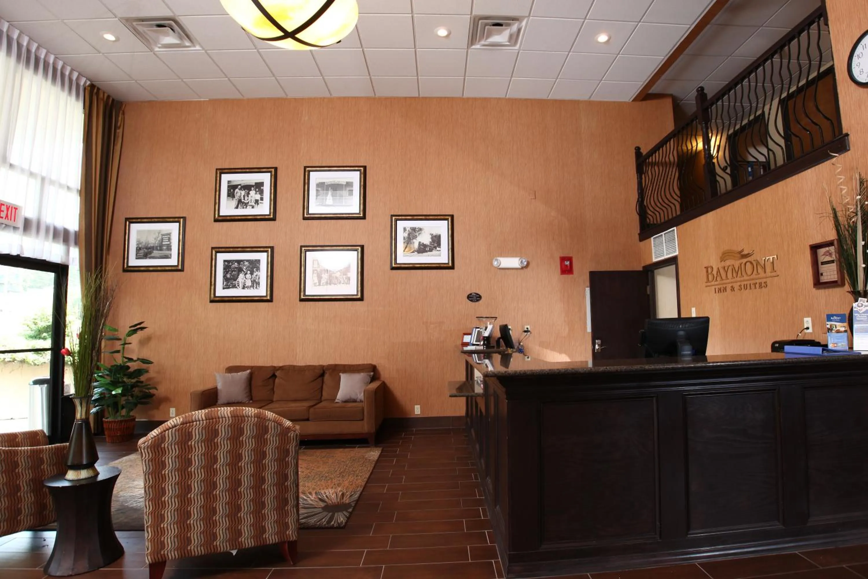 Lobby or reception in Baymont by Wyndham Branson - On the Strip