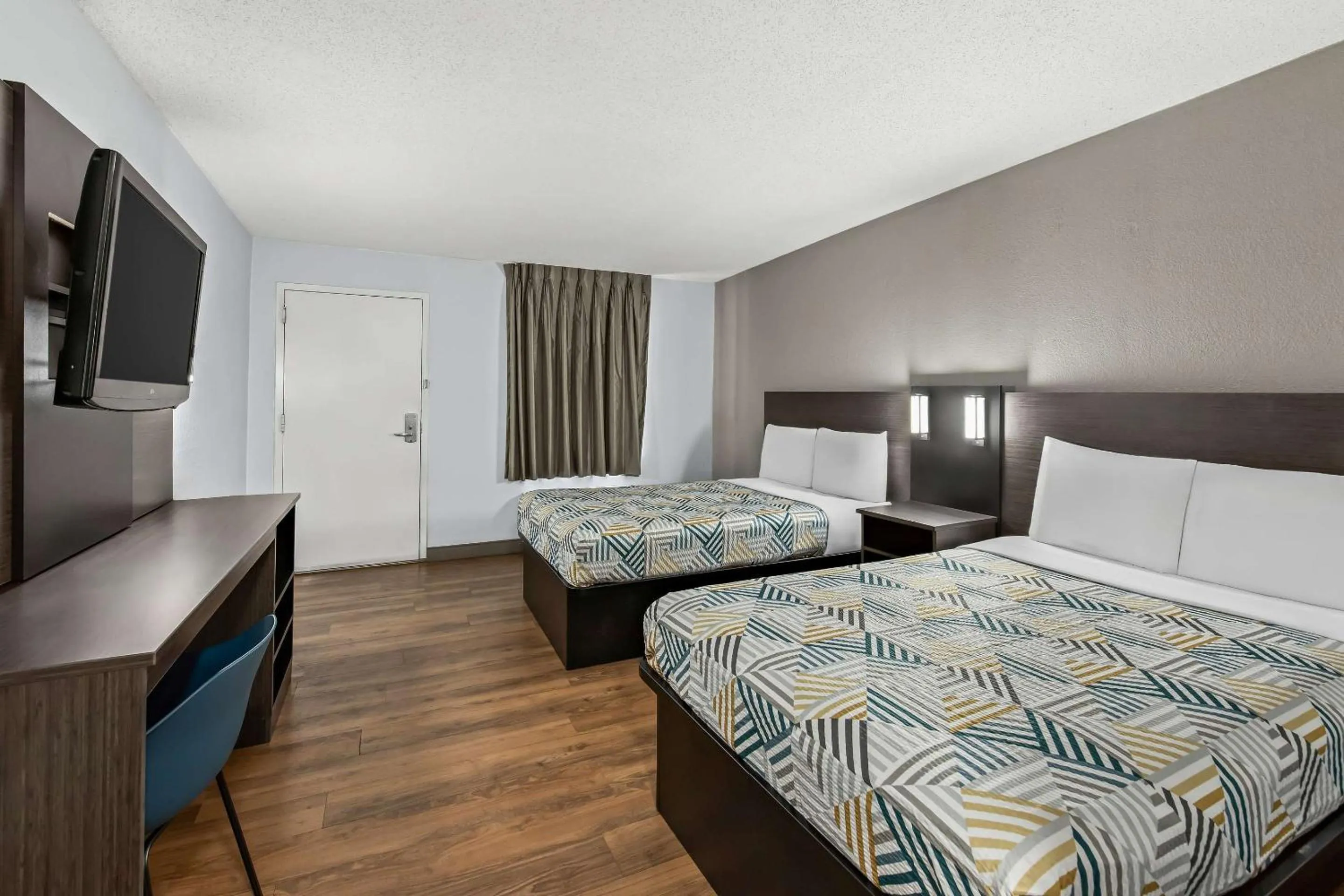 Bedroom, Bed in Motel 6 Lester - Philadelphia Airport