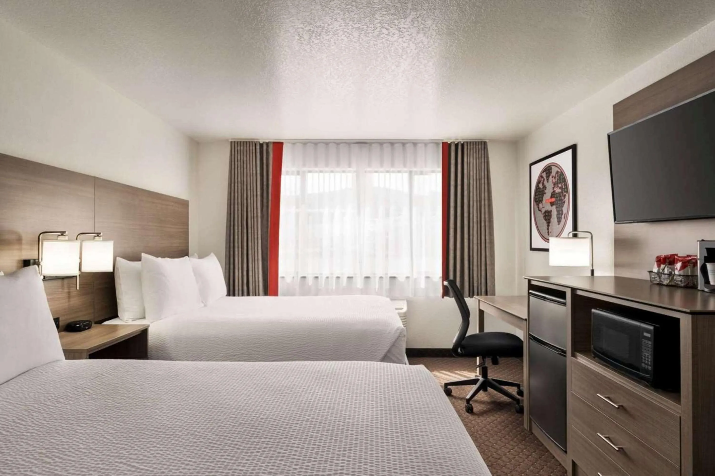 Bedroom, Bed in Best Western Helena - Capitol Hotel