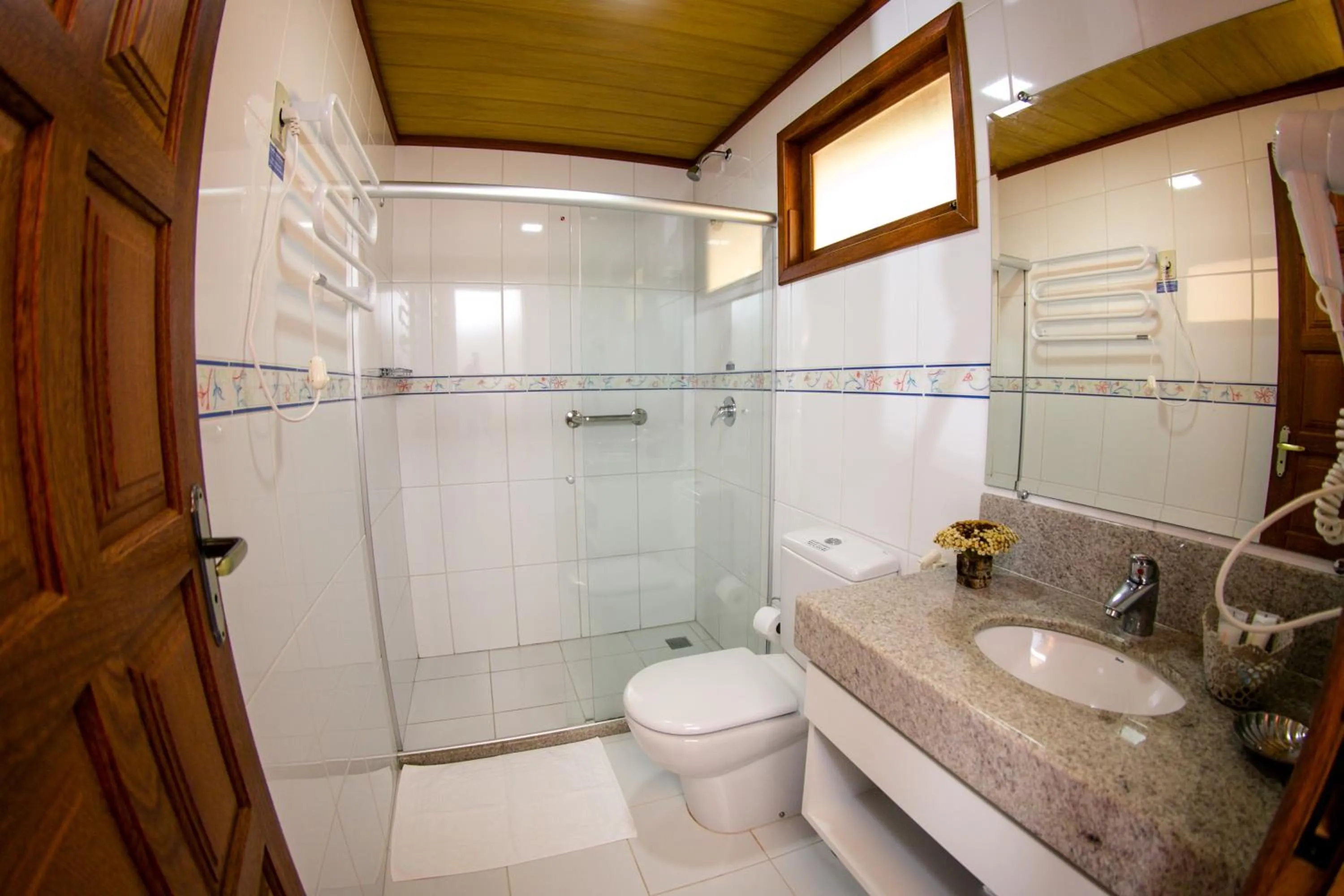 Comfort Triple Room in Chez Domaine Pousada Organica