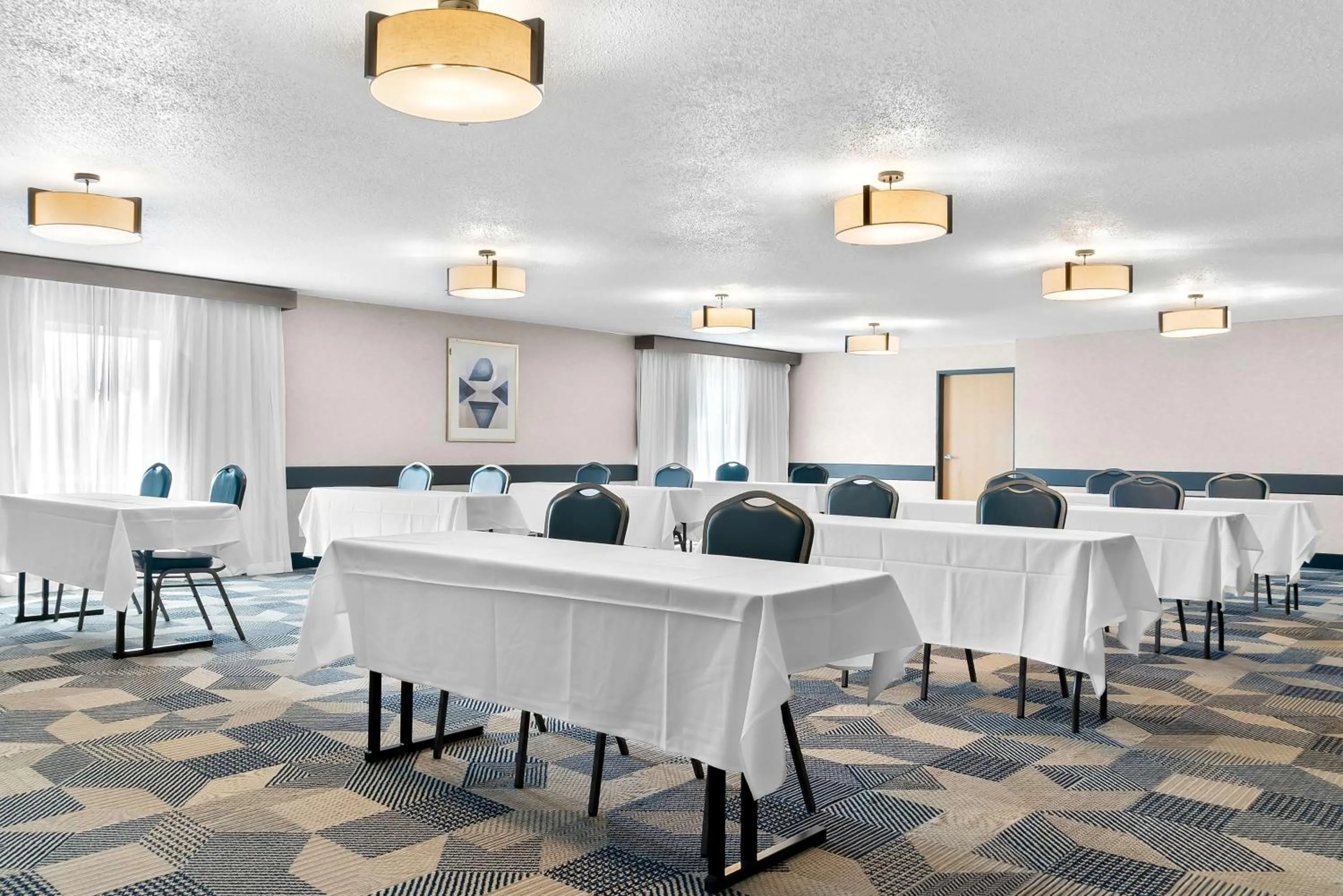 Meeting/conference room in Best Western Plus Flint Airport Inn & Suites