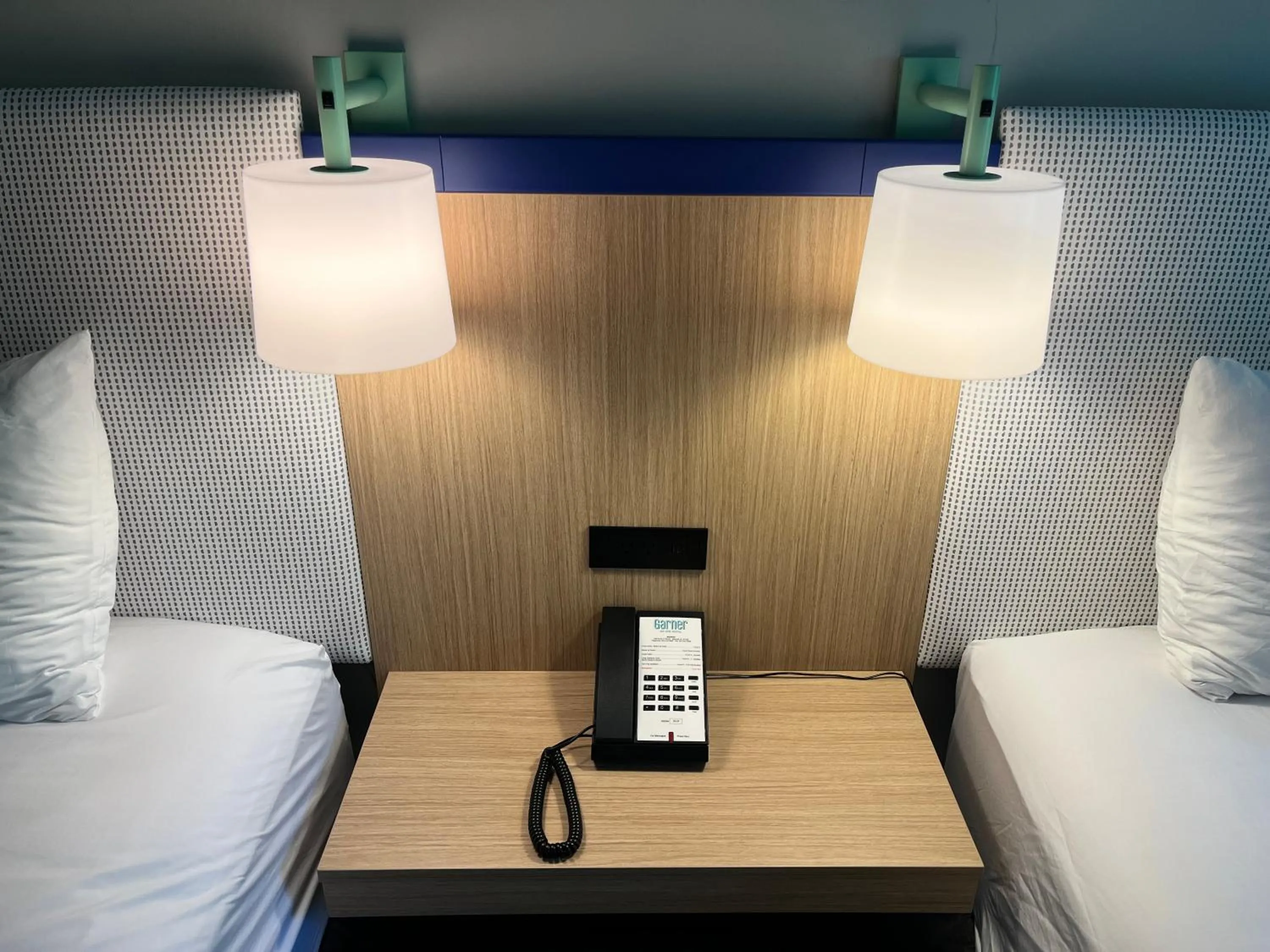 Bedroom, Bed in Tapa Hotel Inn & Suites