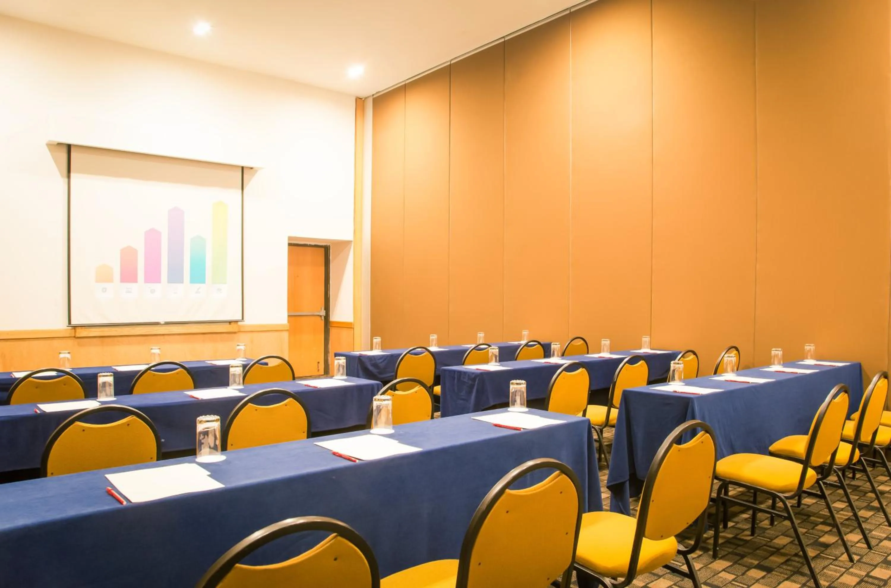 Meeting/conference room in Fiesta Inn Culiacan