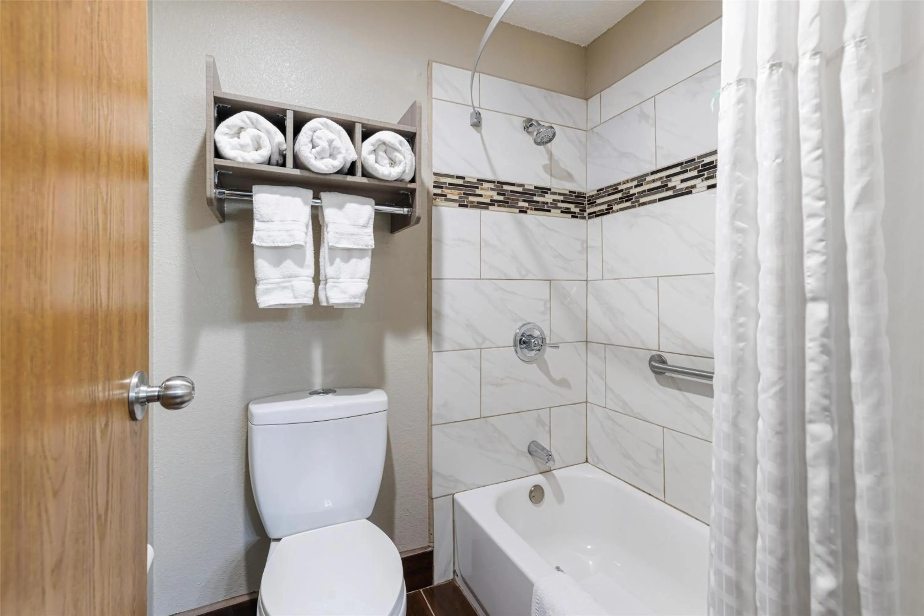 Bathroom in SureStay Plus Hotel by Best Western Kearney