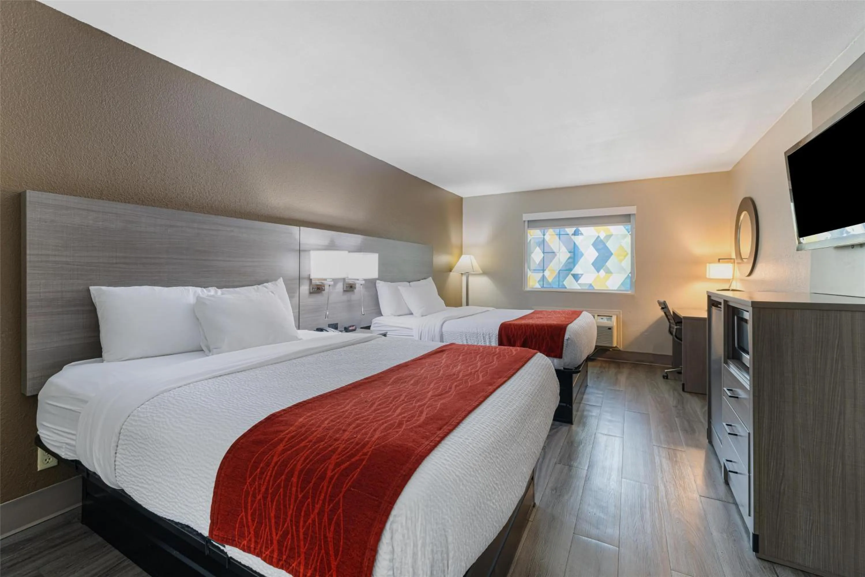 Bedroom, Bed in SureStay Plus Hotel by Best Western Kearney
