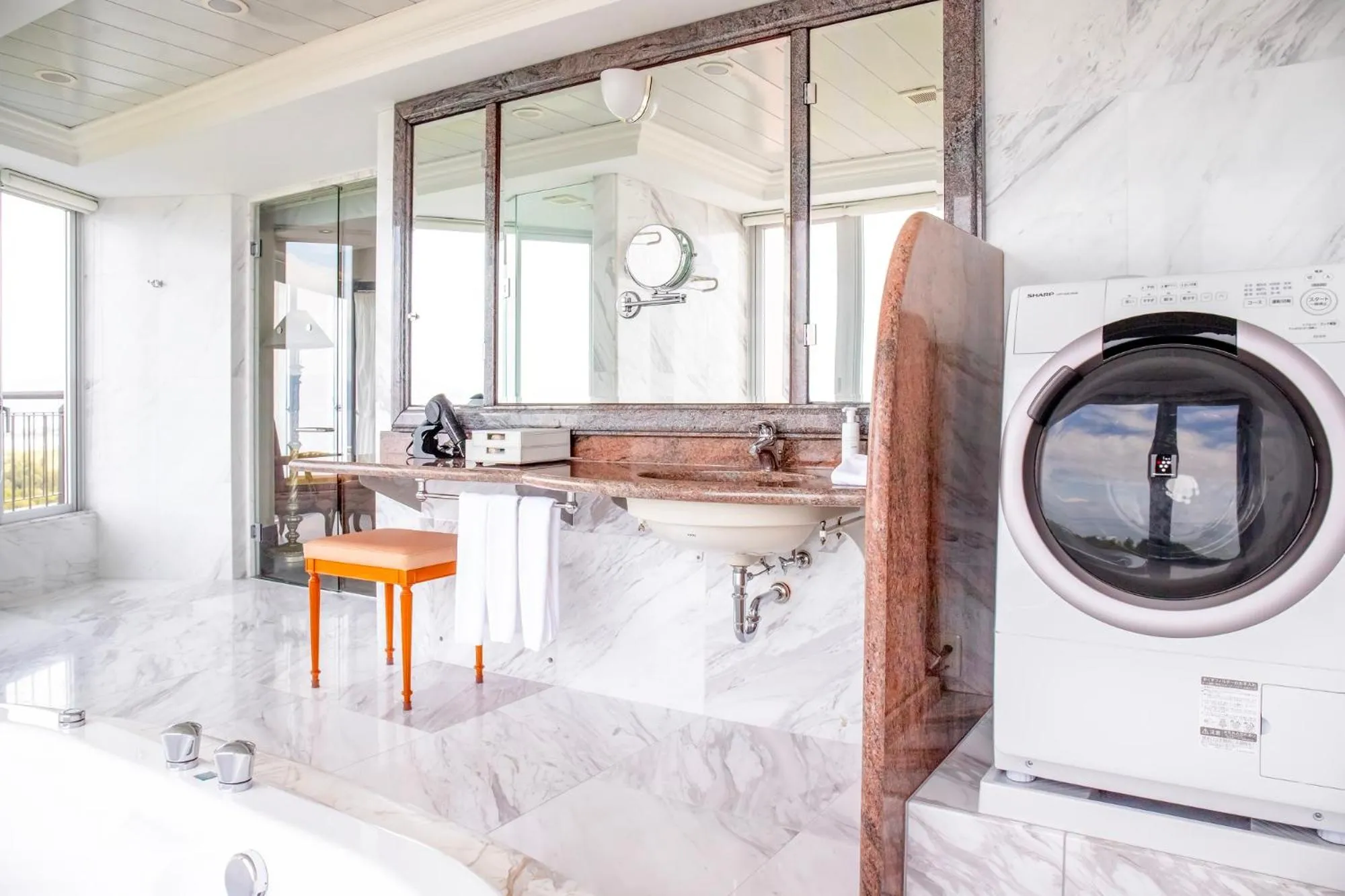 Bathroom in Oriental Hotel Okinawa Resort & Spa