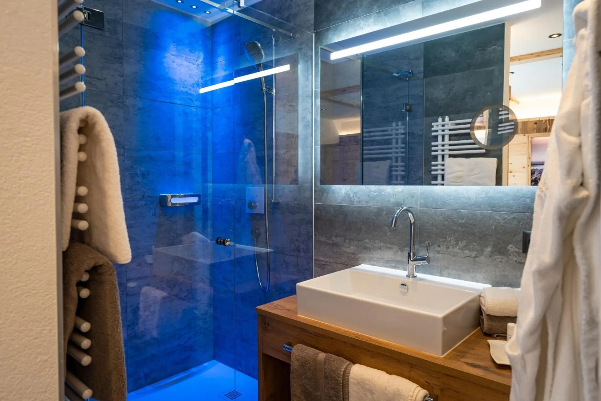 Bathroom in Hotel Huber Hochland