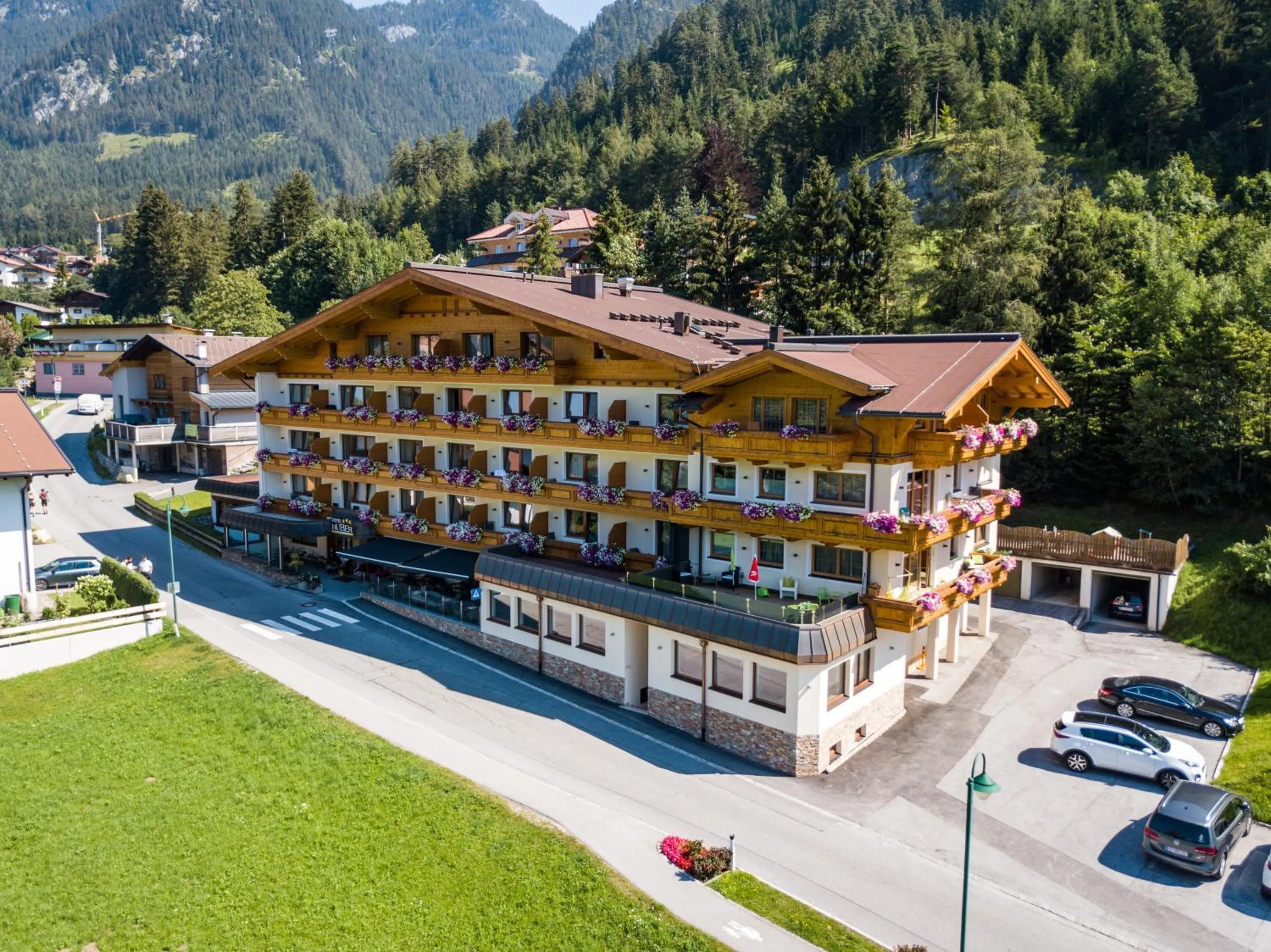 Property building in Hotel Huber Hochland