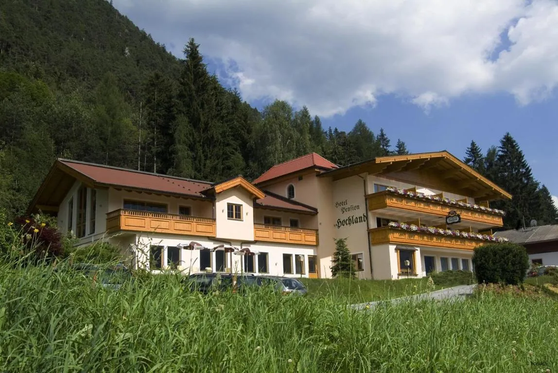 Facade/entrance in Hotel Huber Hochland