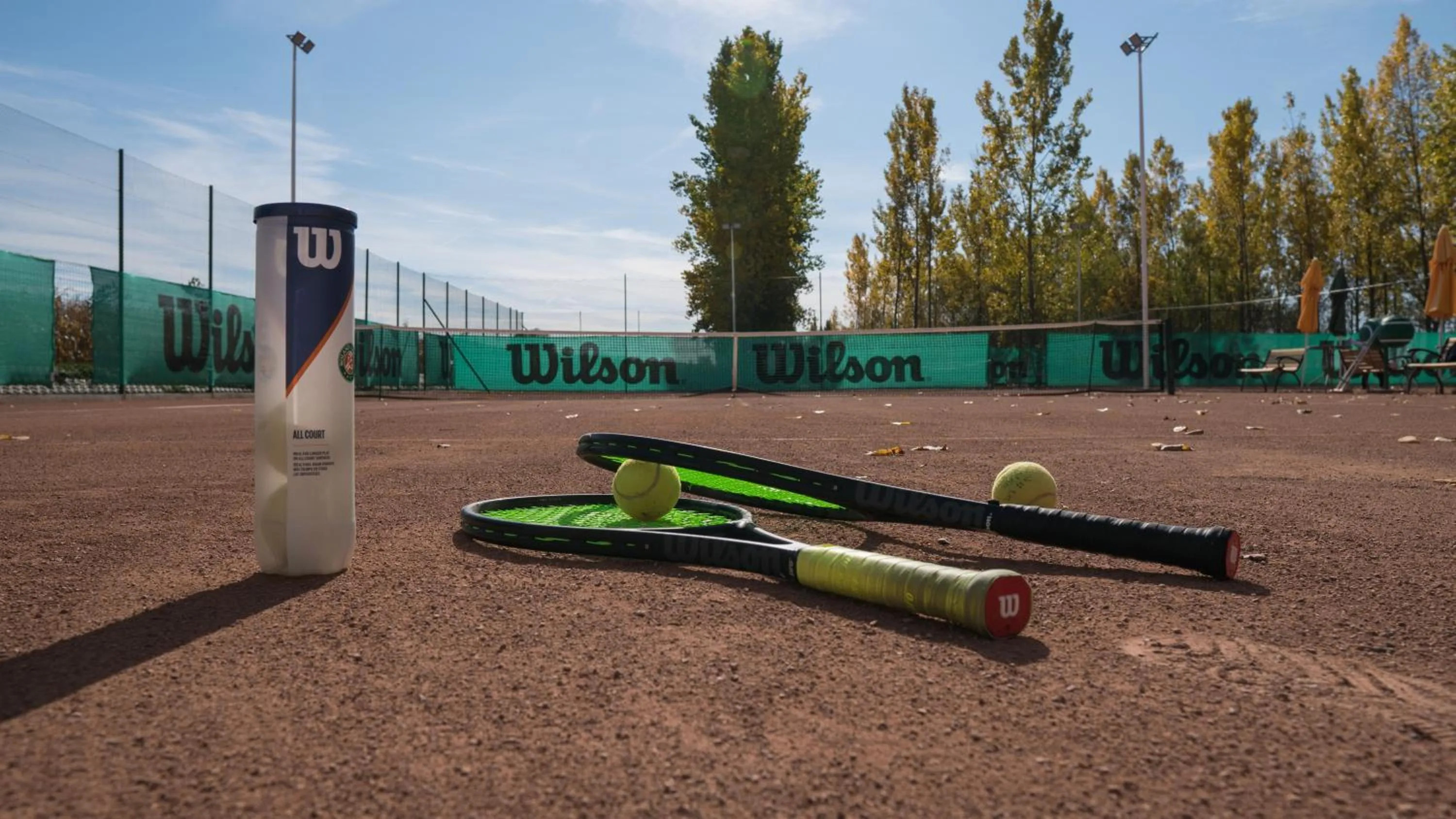 Tennis court in Hotel Bíbic és Tüskevár Étterem és Horgásztó