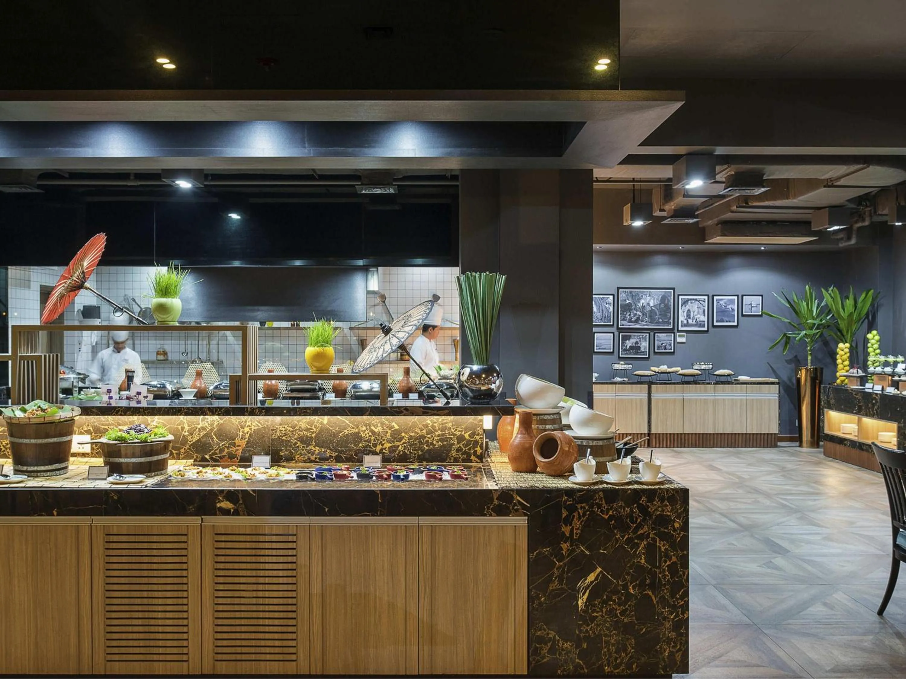 Lounge or bar in Mercure Yangon Kaba Aye