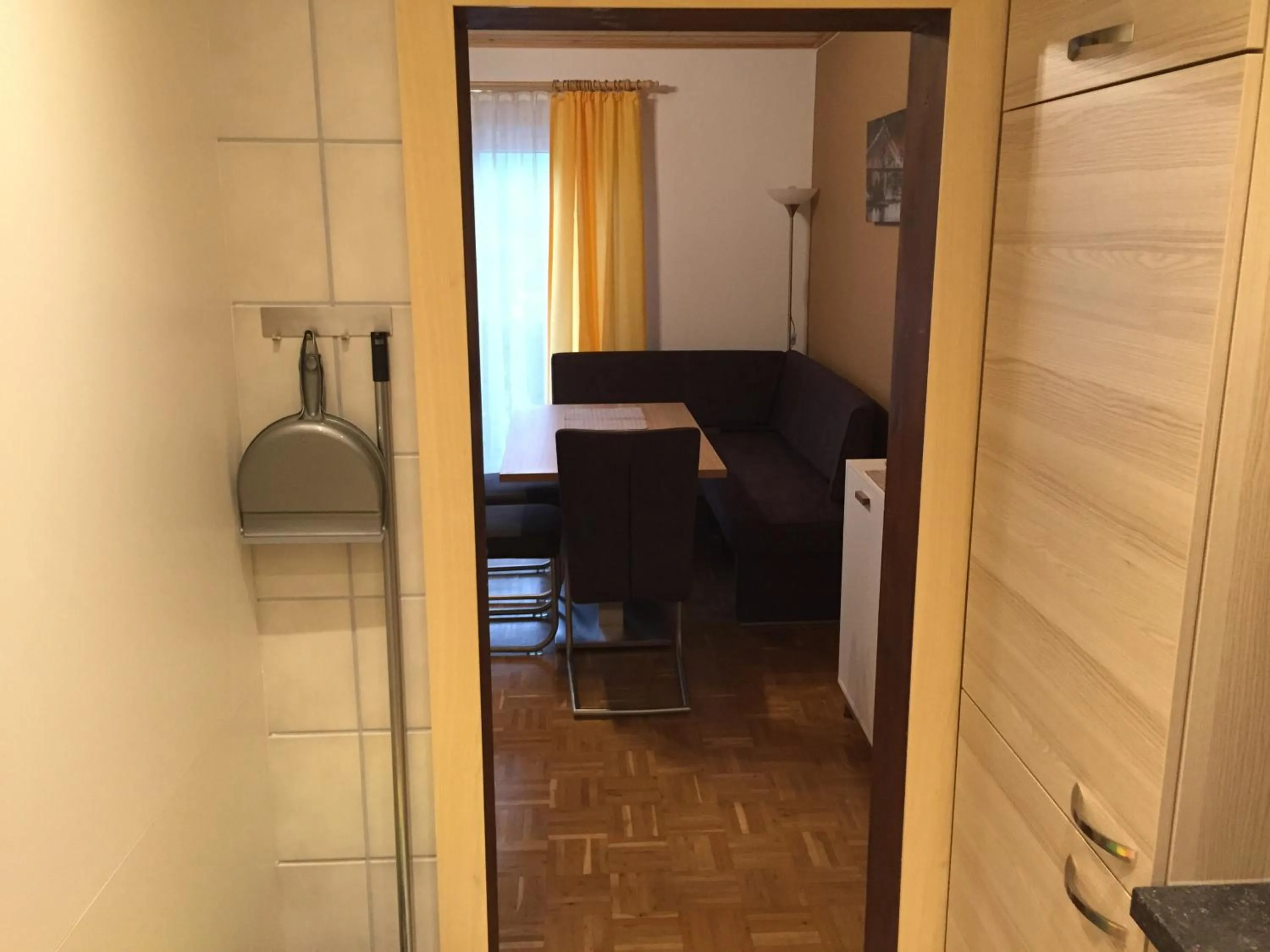 Kitchen or kitchenette in Haus Heimo
