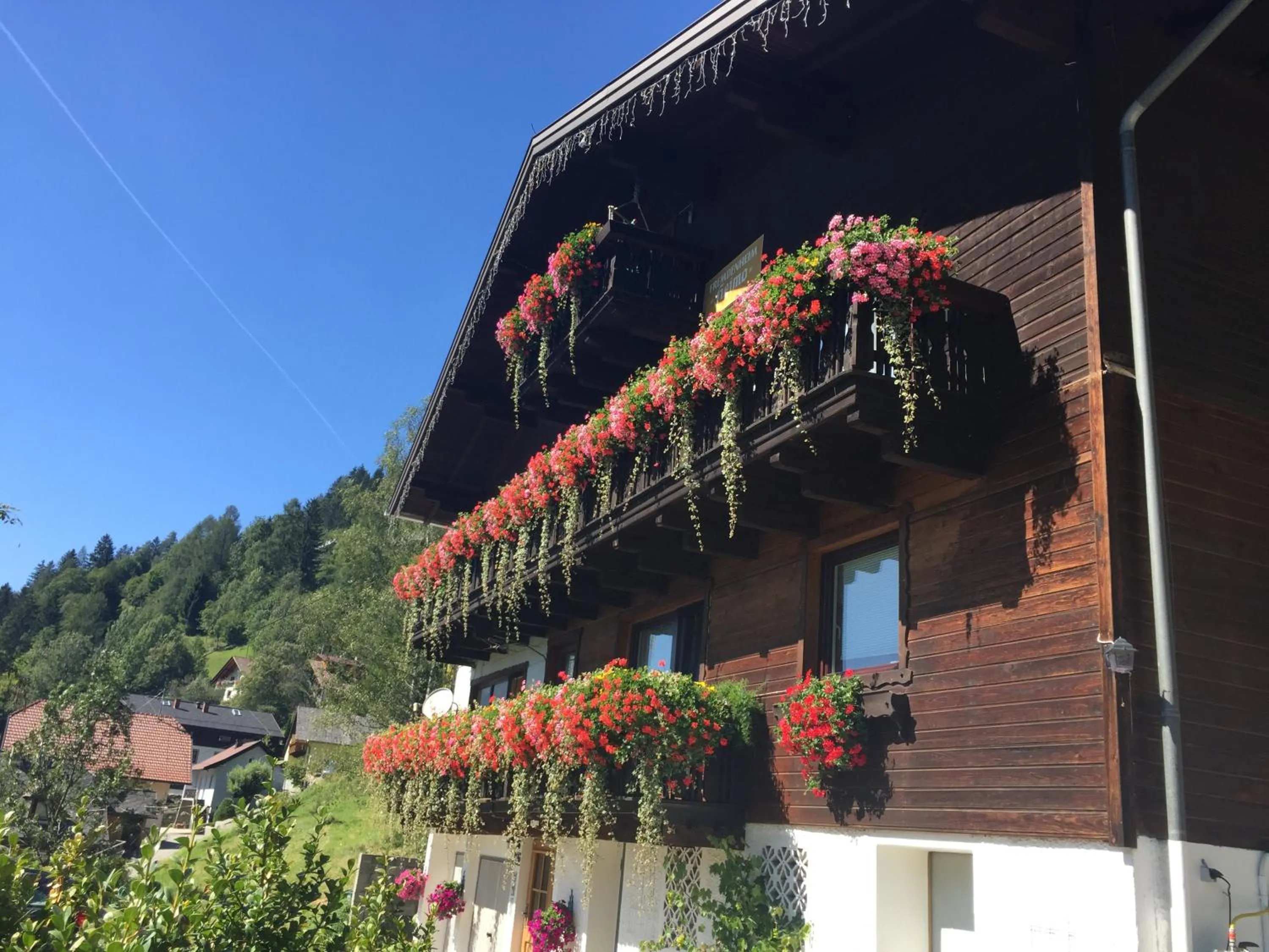 Property building in Haus Heimo