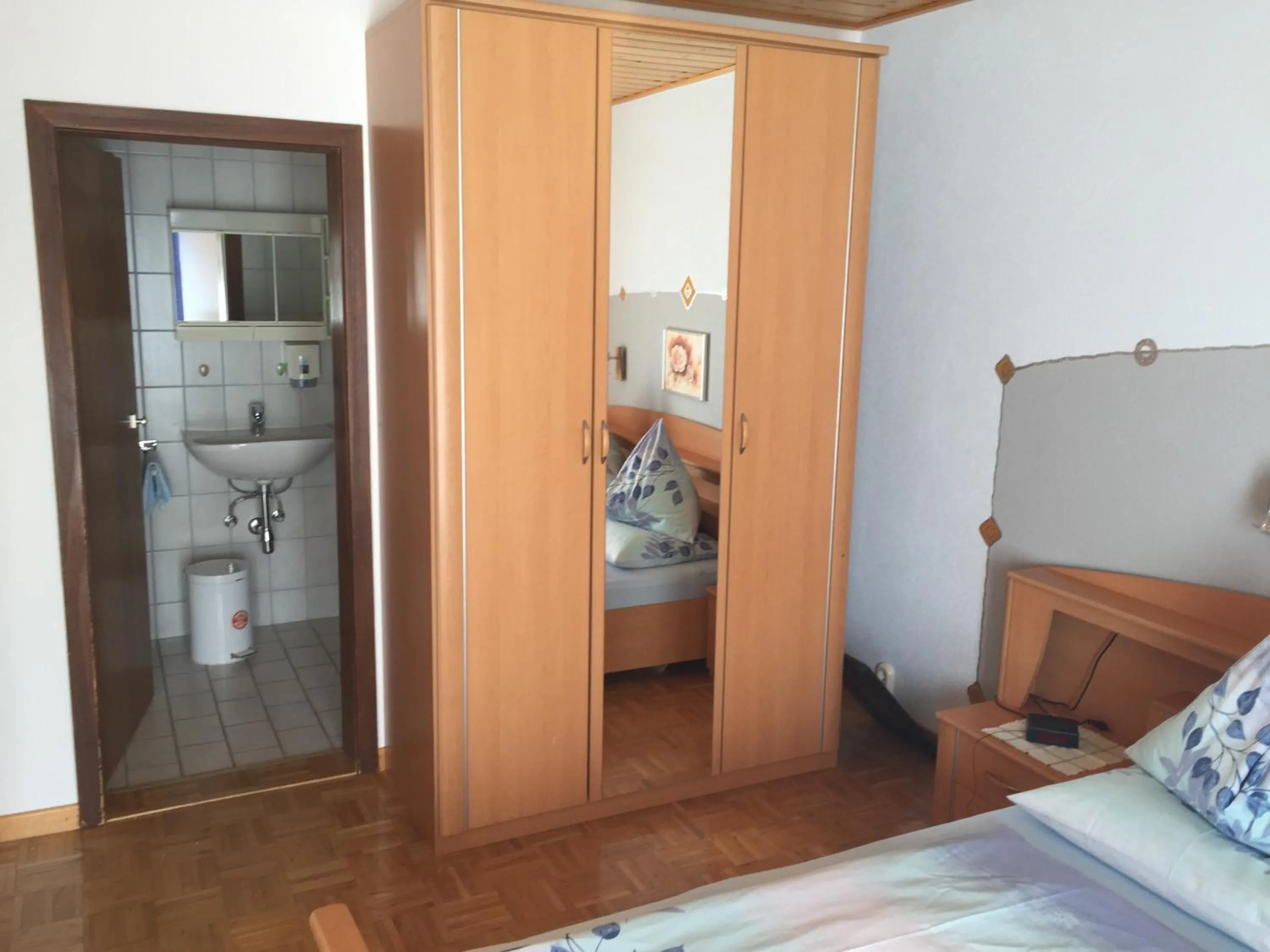 Bathroom, Bed in Haus Heimo