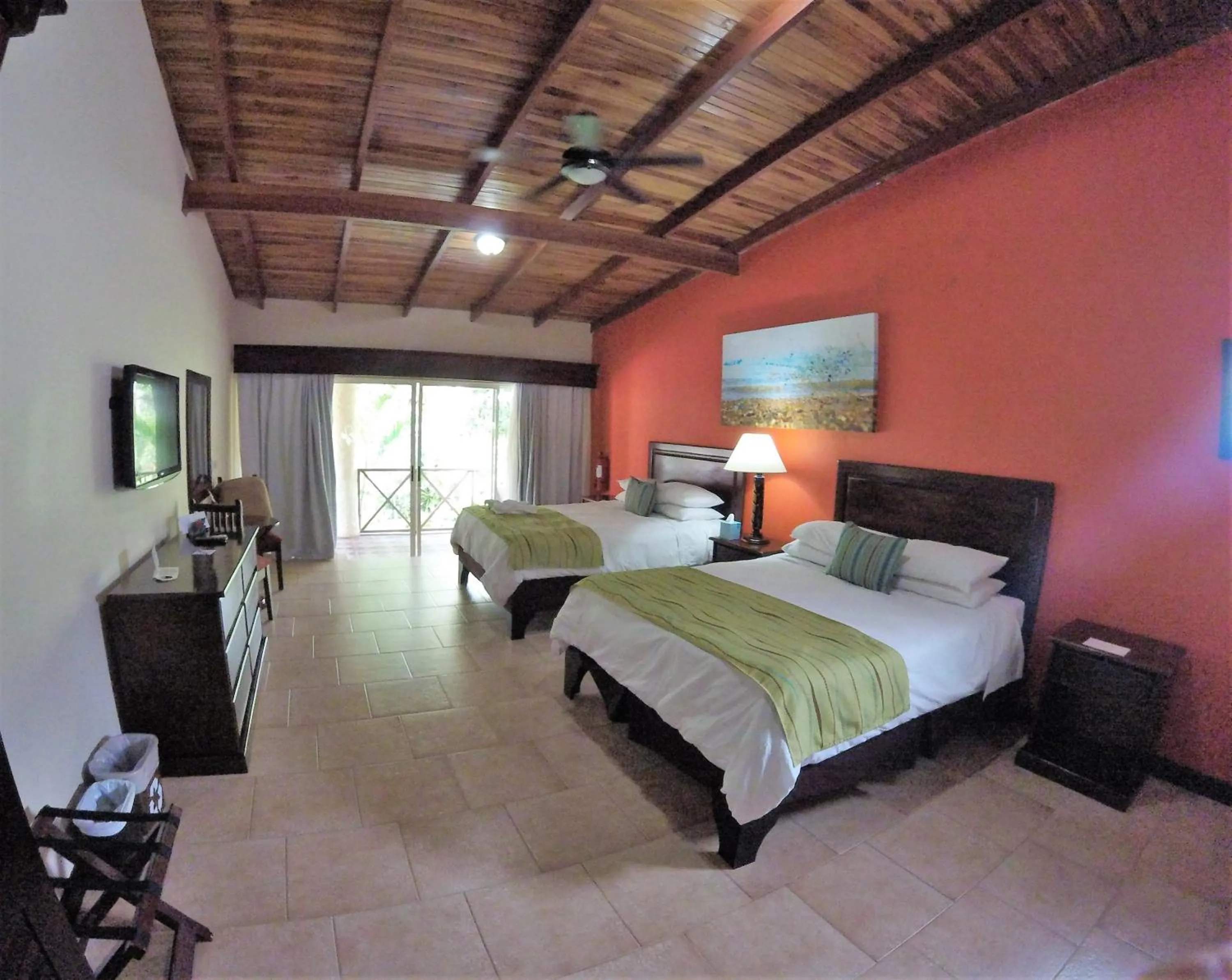 Photo of the whole room, Bed in The Falls at Manuel Antonio