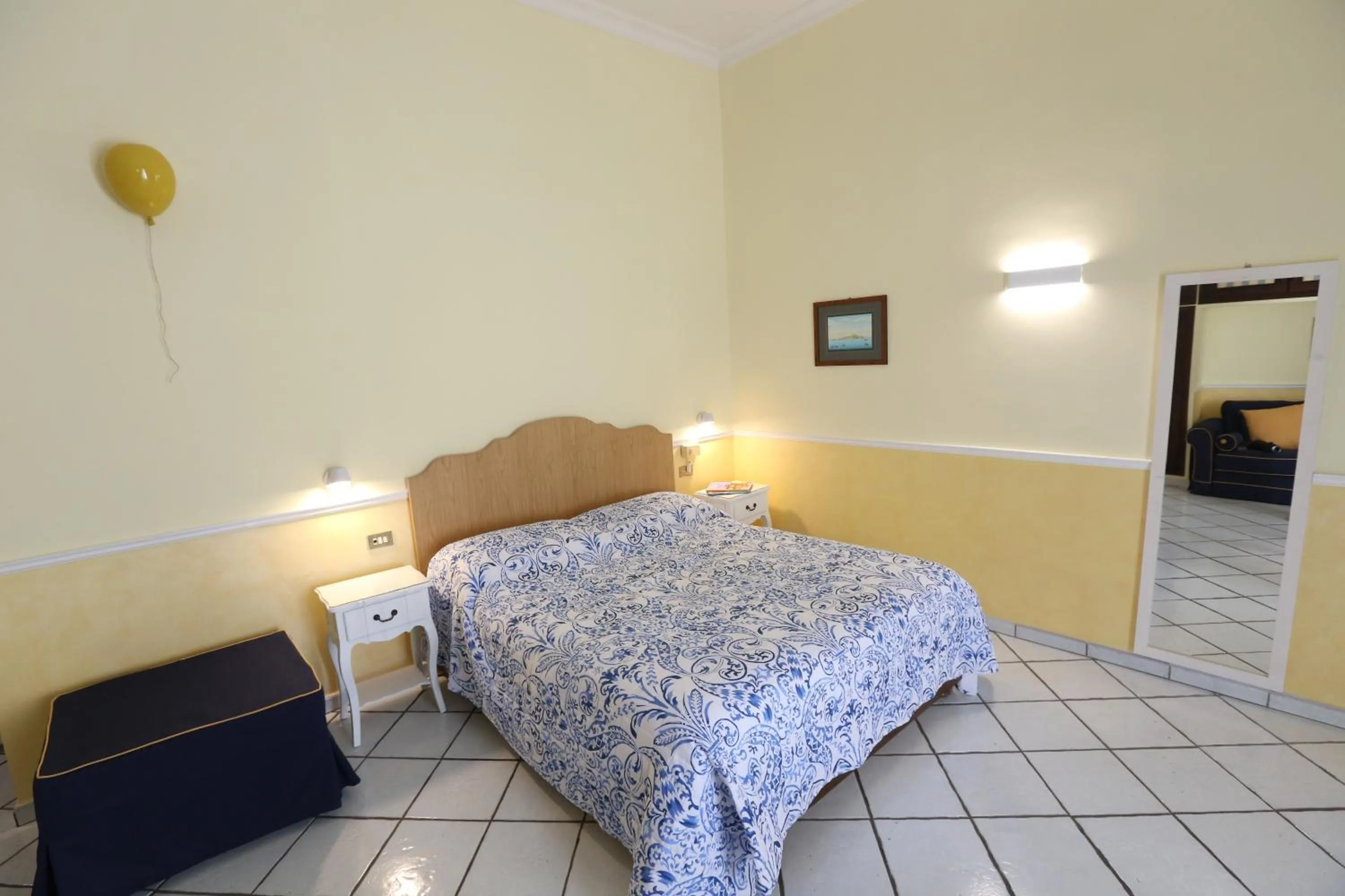 Bedroom, Bed in Santa Lucia 50