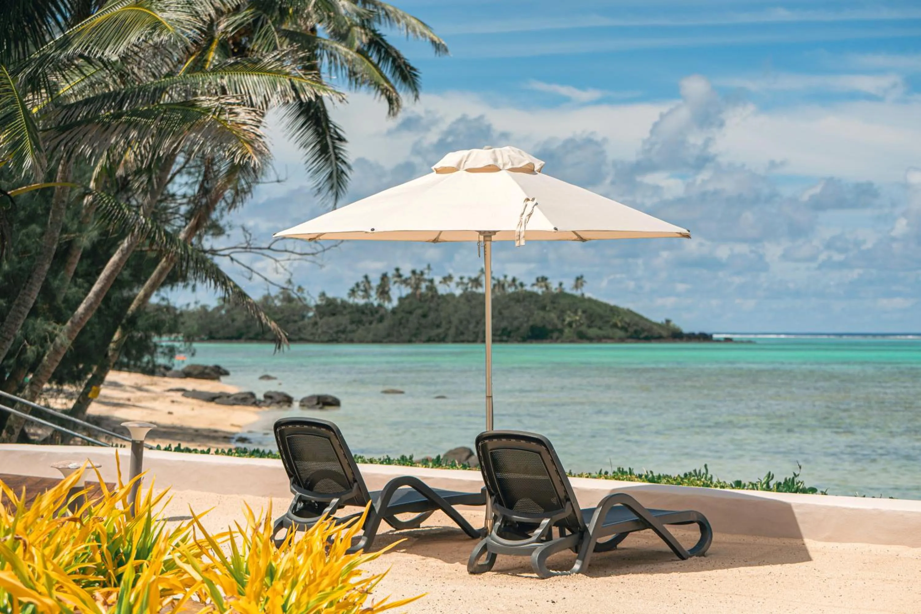 Beach in Moana Sands Lagoon Resort - Adults Only